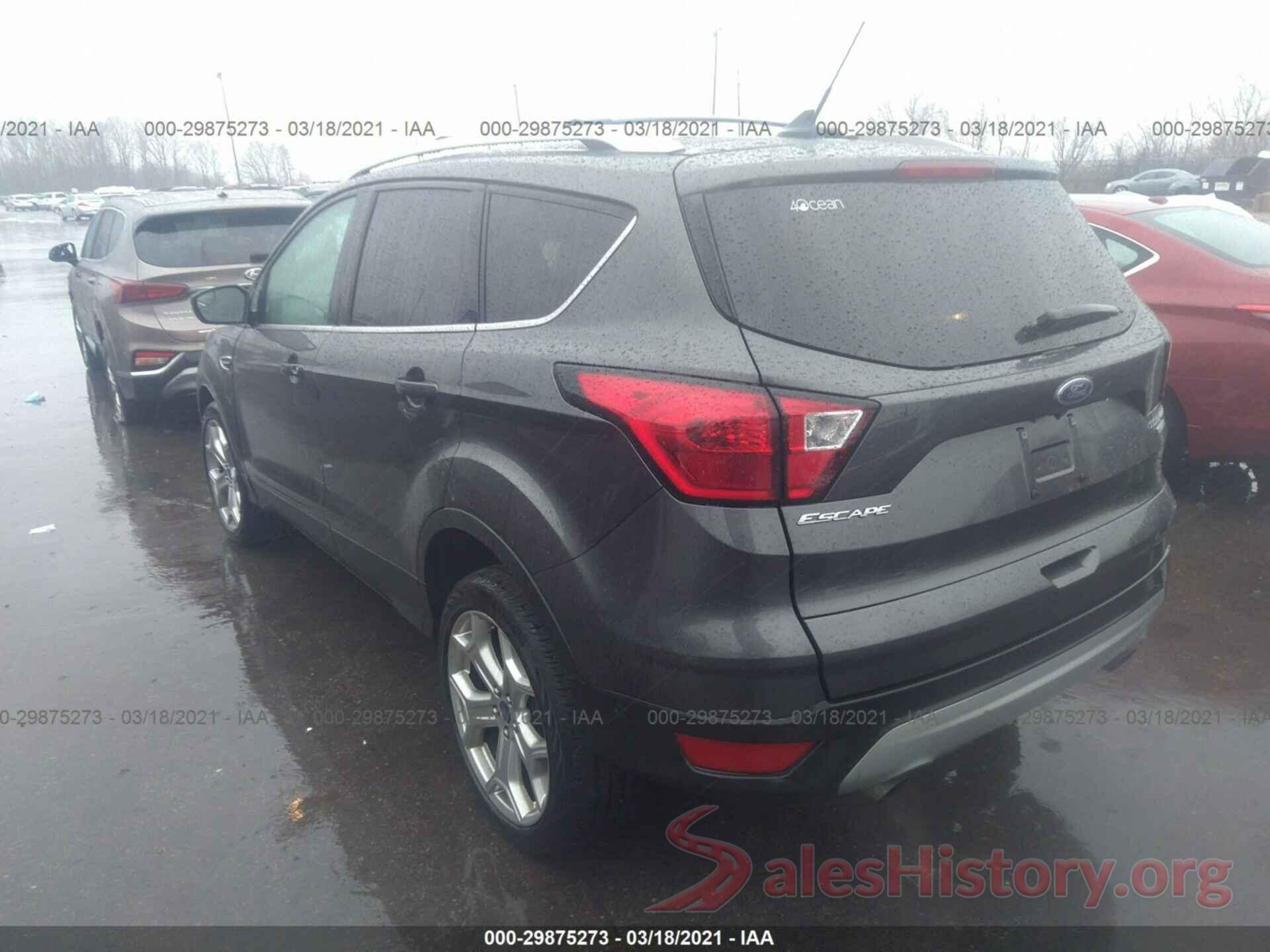 1FMCU9J92KUA31924 2019 FORD ESCAPE