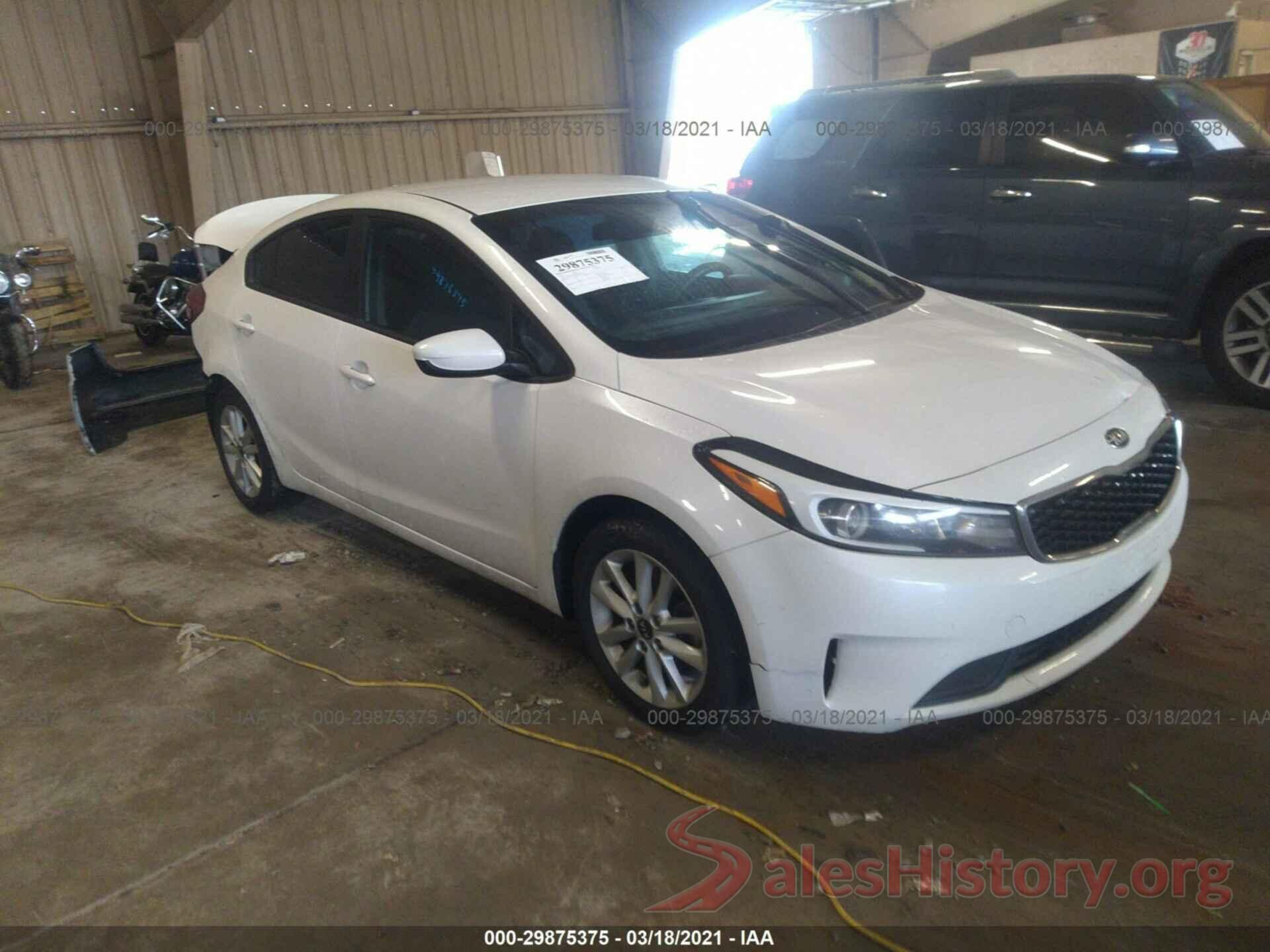 3KPFL4A7XHE132433 2017 KIA FORTE