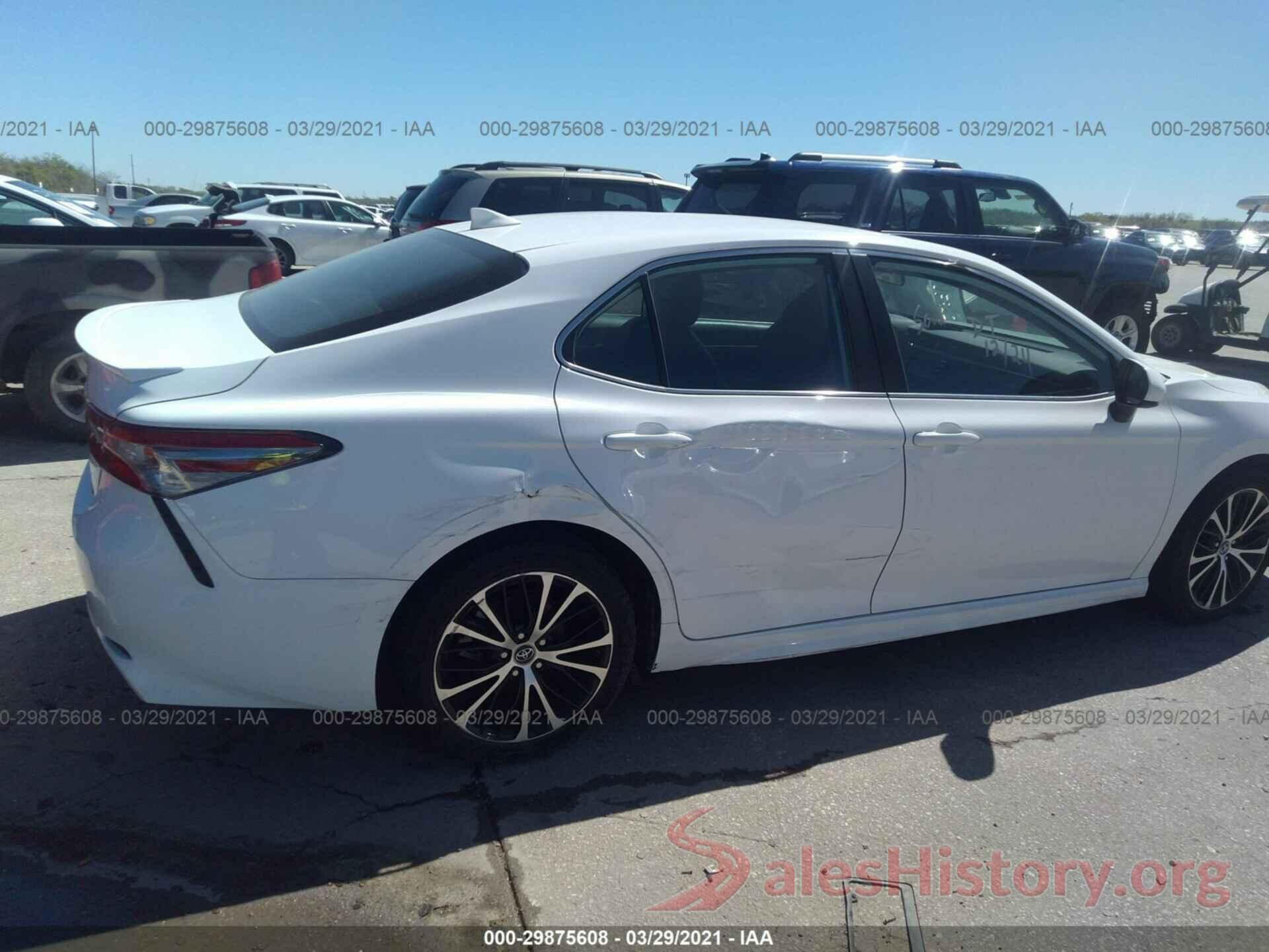 4T1B11HK8KU761318 2019 TOYOTA CAMRY