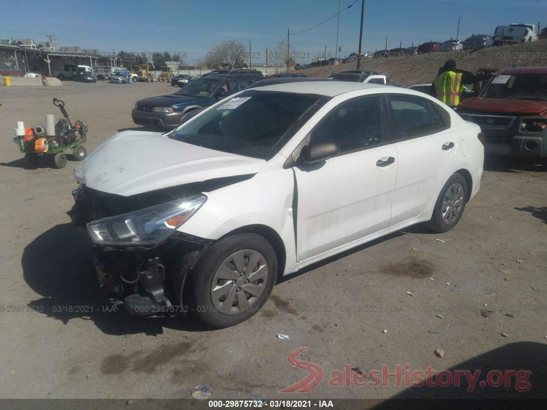 3KPA24AB1JE053255 2018 KIA RIO