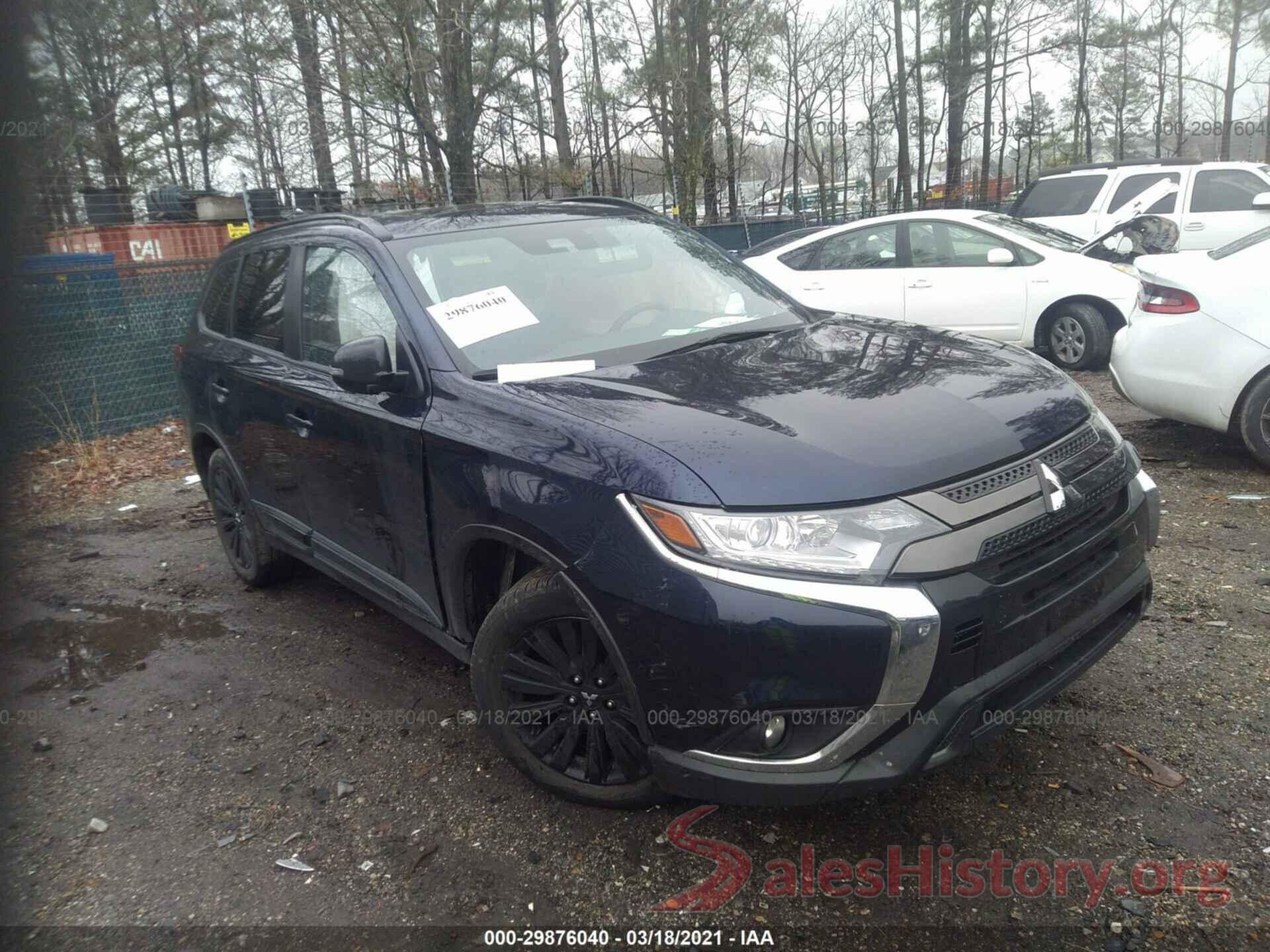 JA4AD3A38LZ014662 2020 MITSUBISHI OUTLANDER