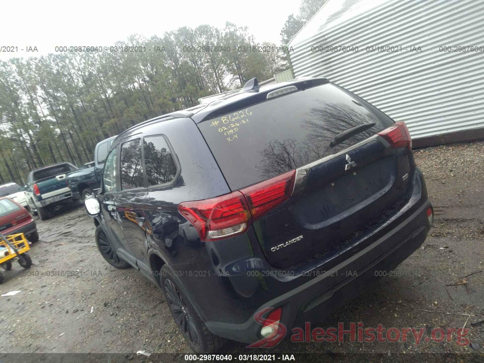 JA4AD3A38LZ014662 2020 MITSUBISHI OUTLANDER