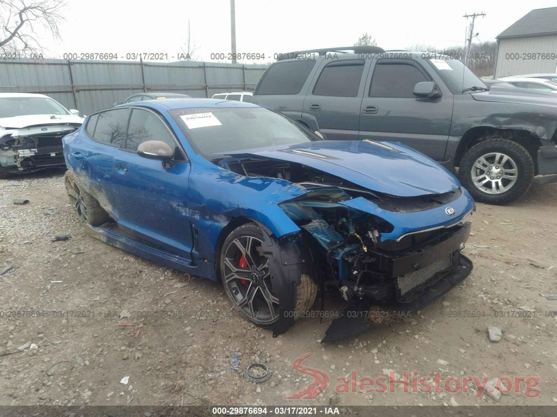 KNAE35LC2J6010377 2018 KIA STINGER