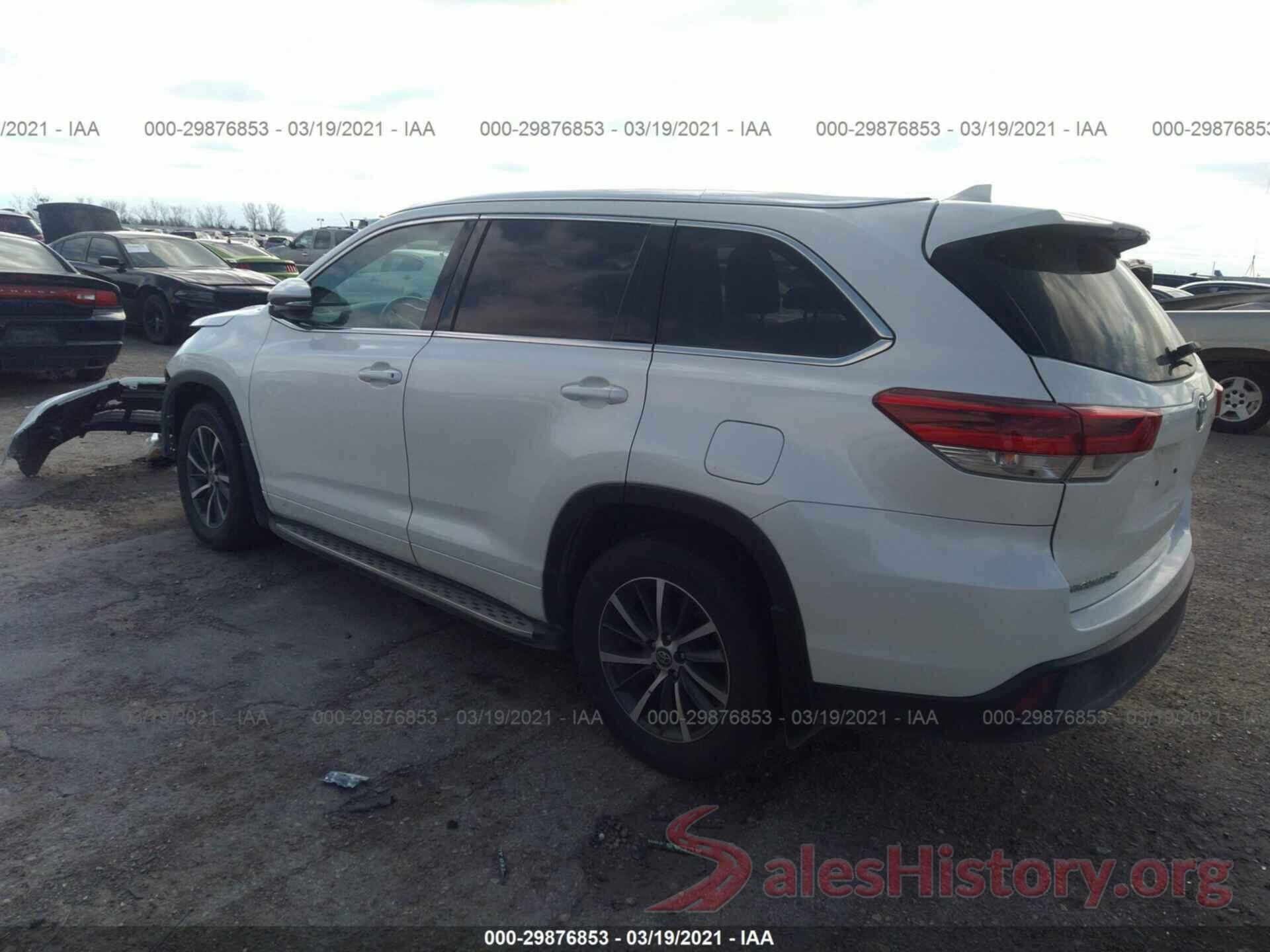 5TDKZRFH1JS537801 2018 TOYOTA HIGHLANDER