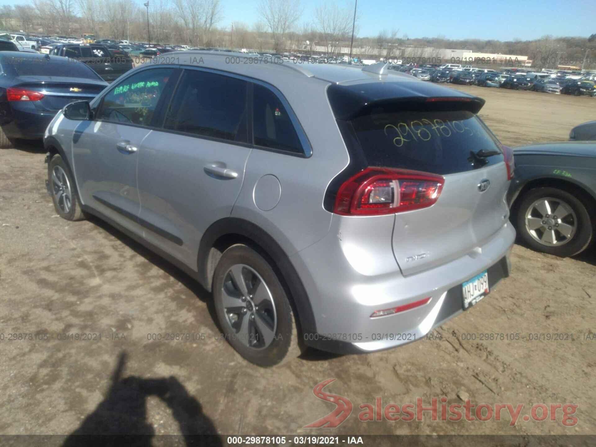 KNDCC3LC6H5086702 2017 KIA NIRO