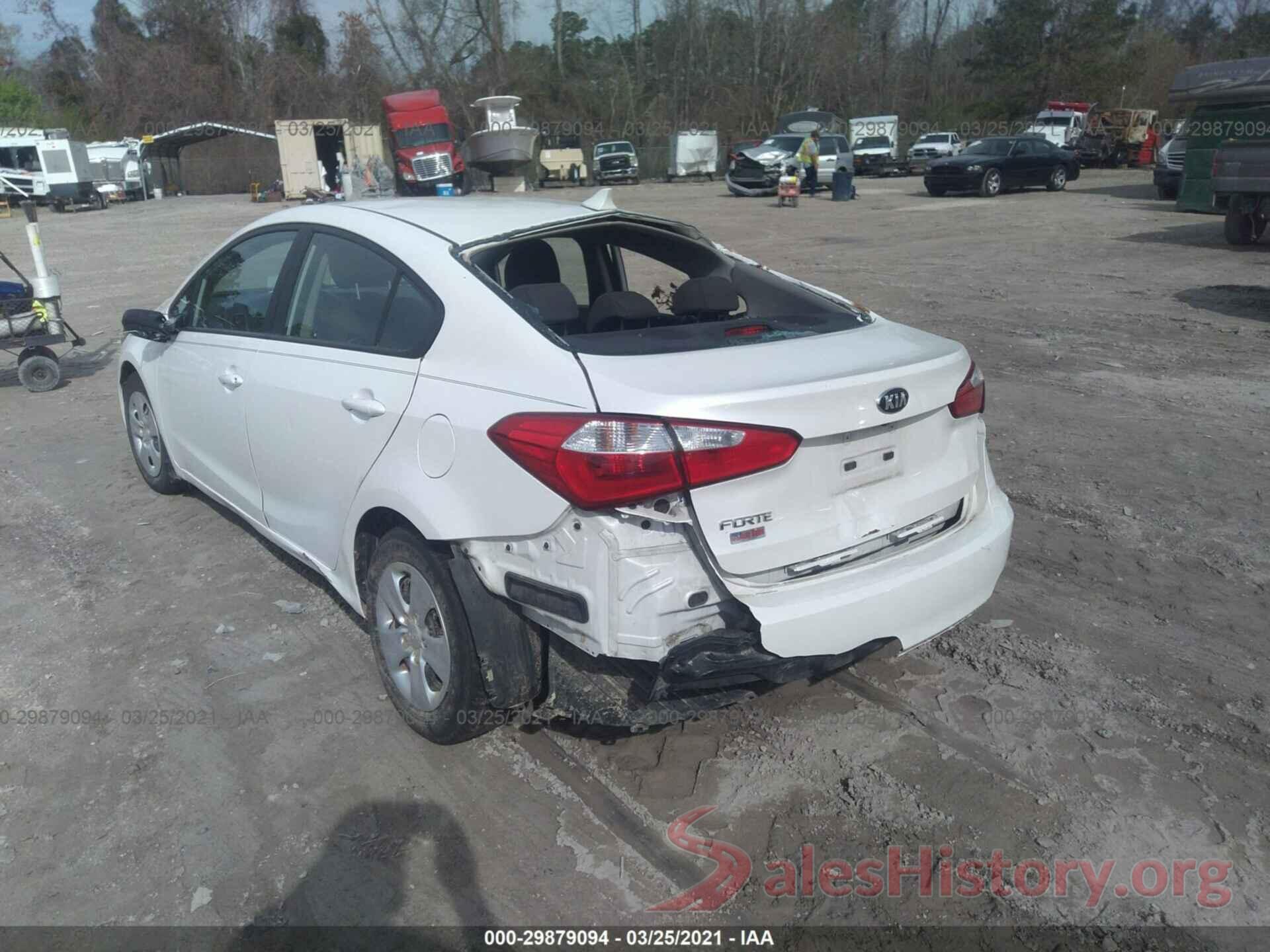 KNAFX4A67G5515054 2016 KIA FORTE