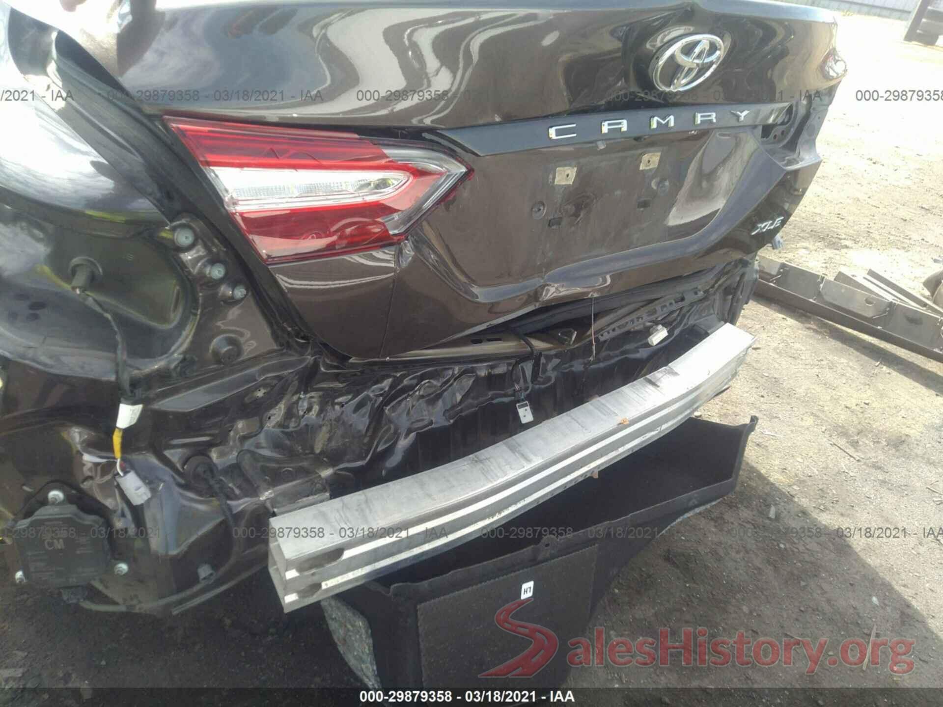 4T1B11HK9JU014096 2018 TOYOTA CAMRY