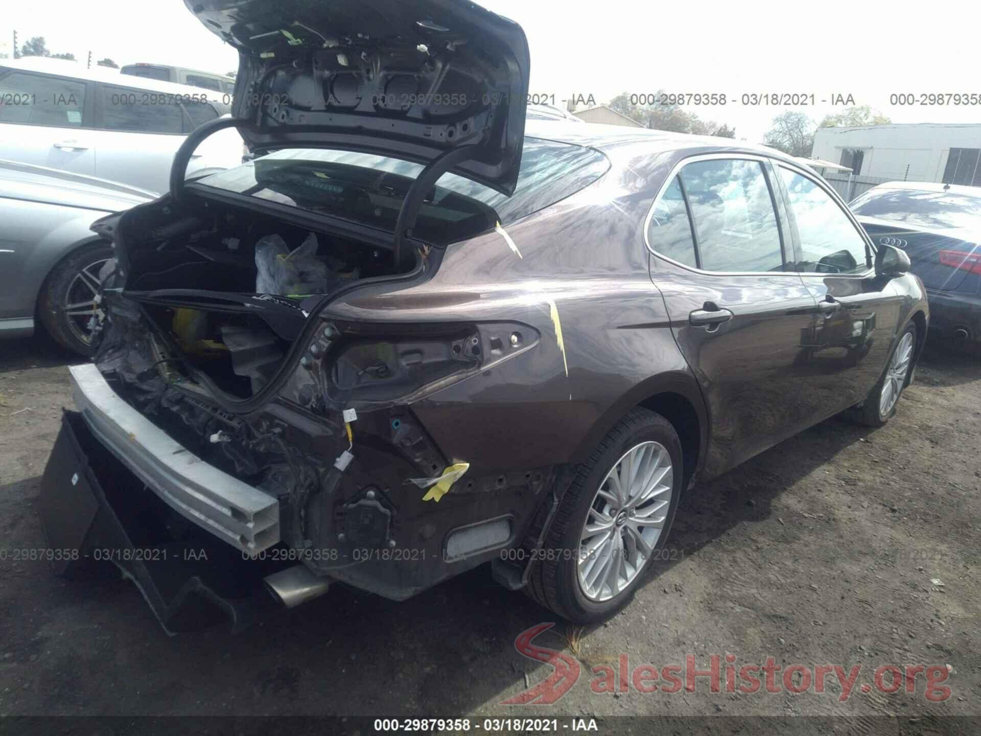 4T1B11HK9JU014096 2018 TOYOTA CAMRY