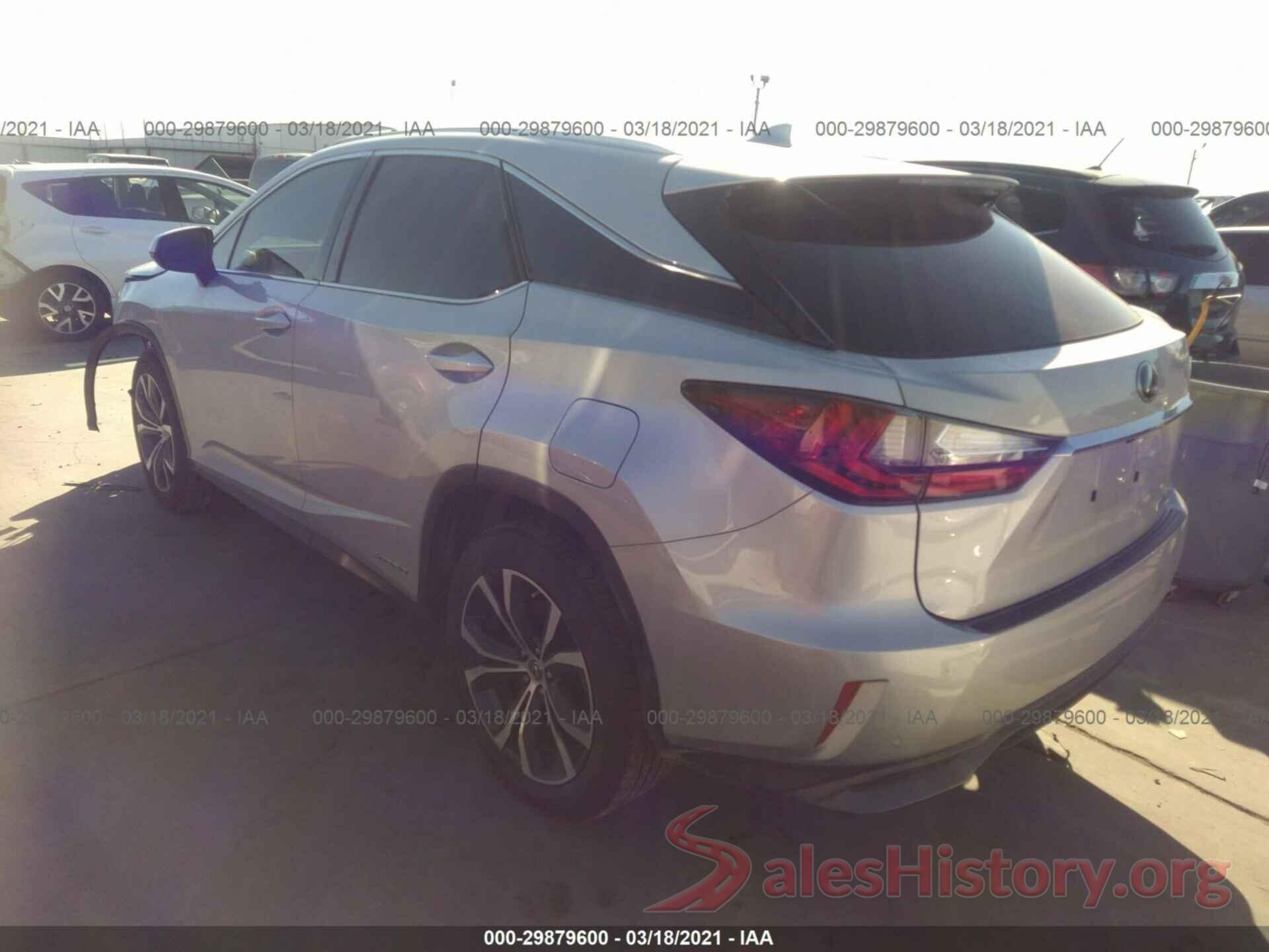 2T2BGMCA6HC012005 2017 LEXUS RX