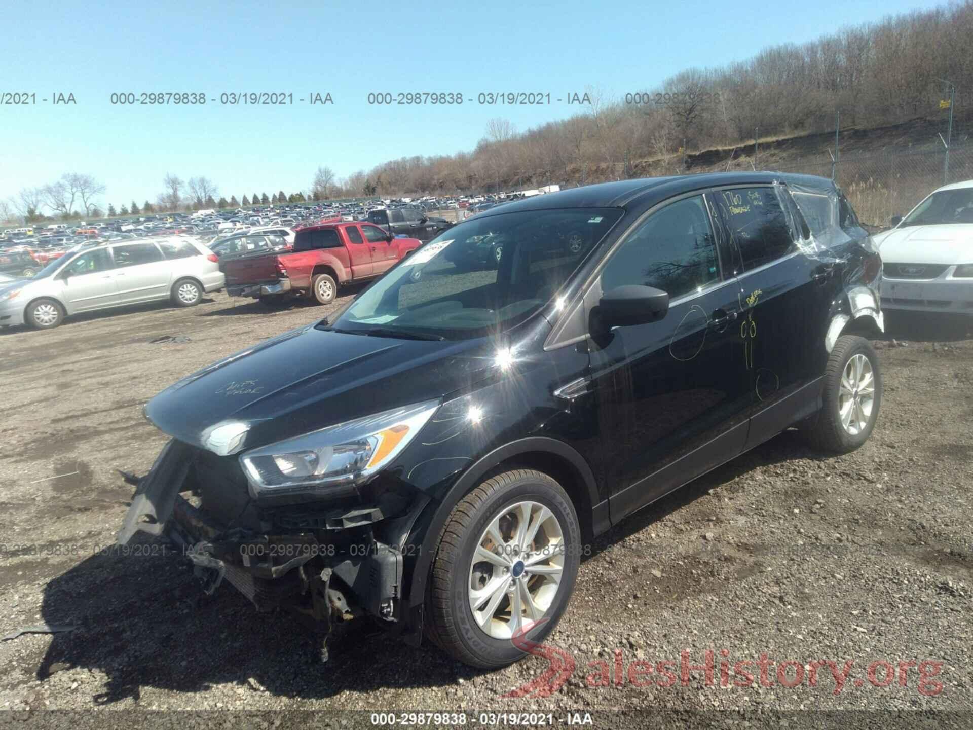 1FMCU9G91HUC03523 2017 FORD ESCAPE