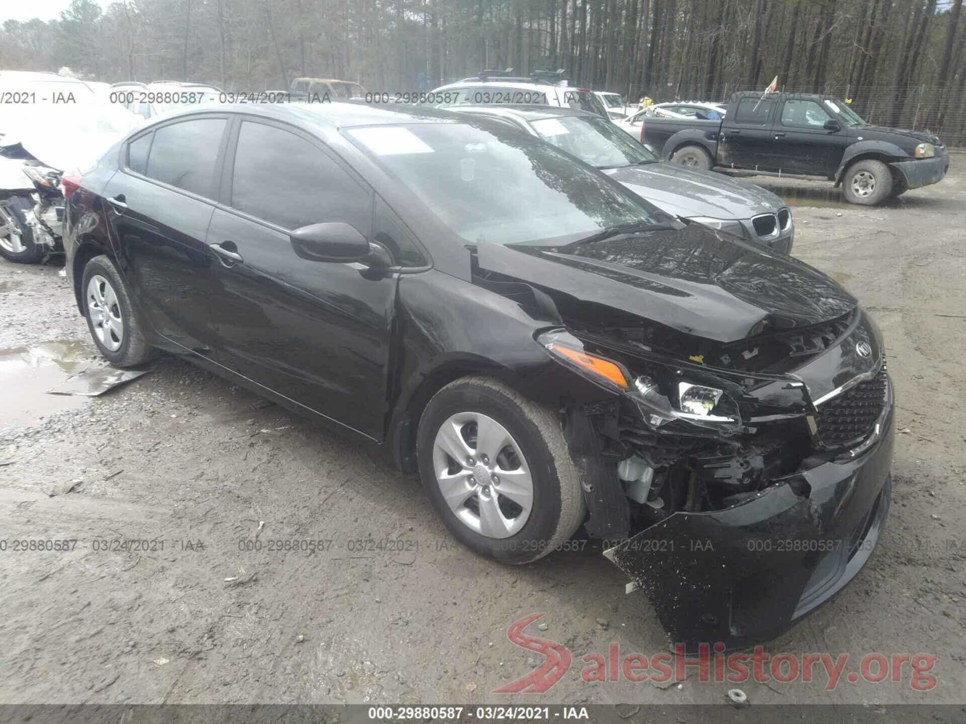 3KPFK4A72HE115886 2017 KIA FORTE