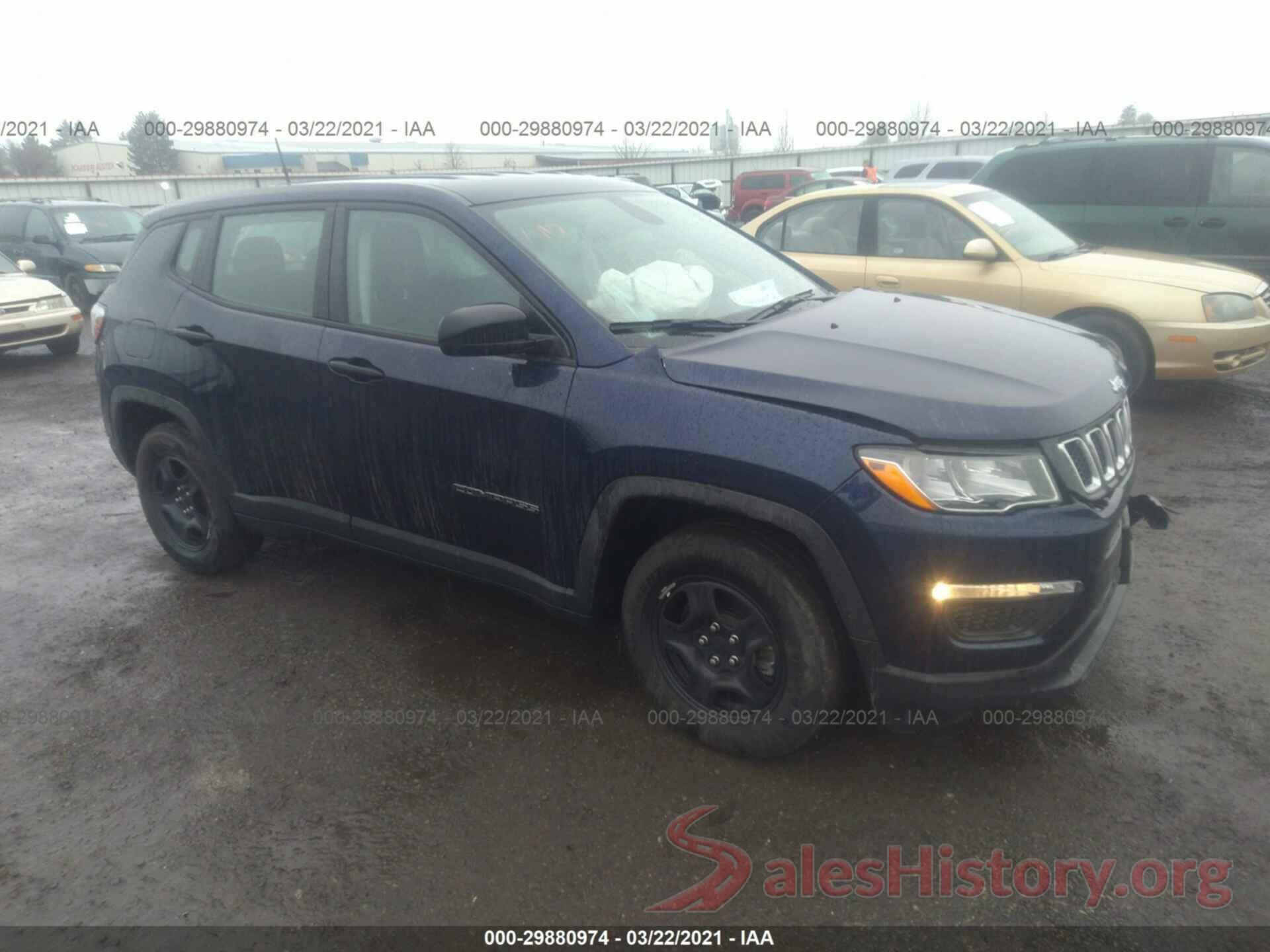 3C4NJCAB8JT137213 2018 JEEP COMPASS