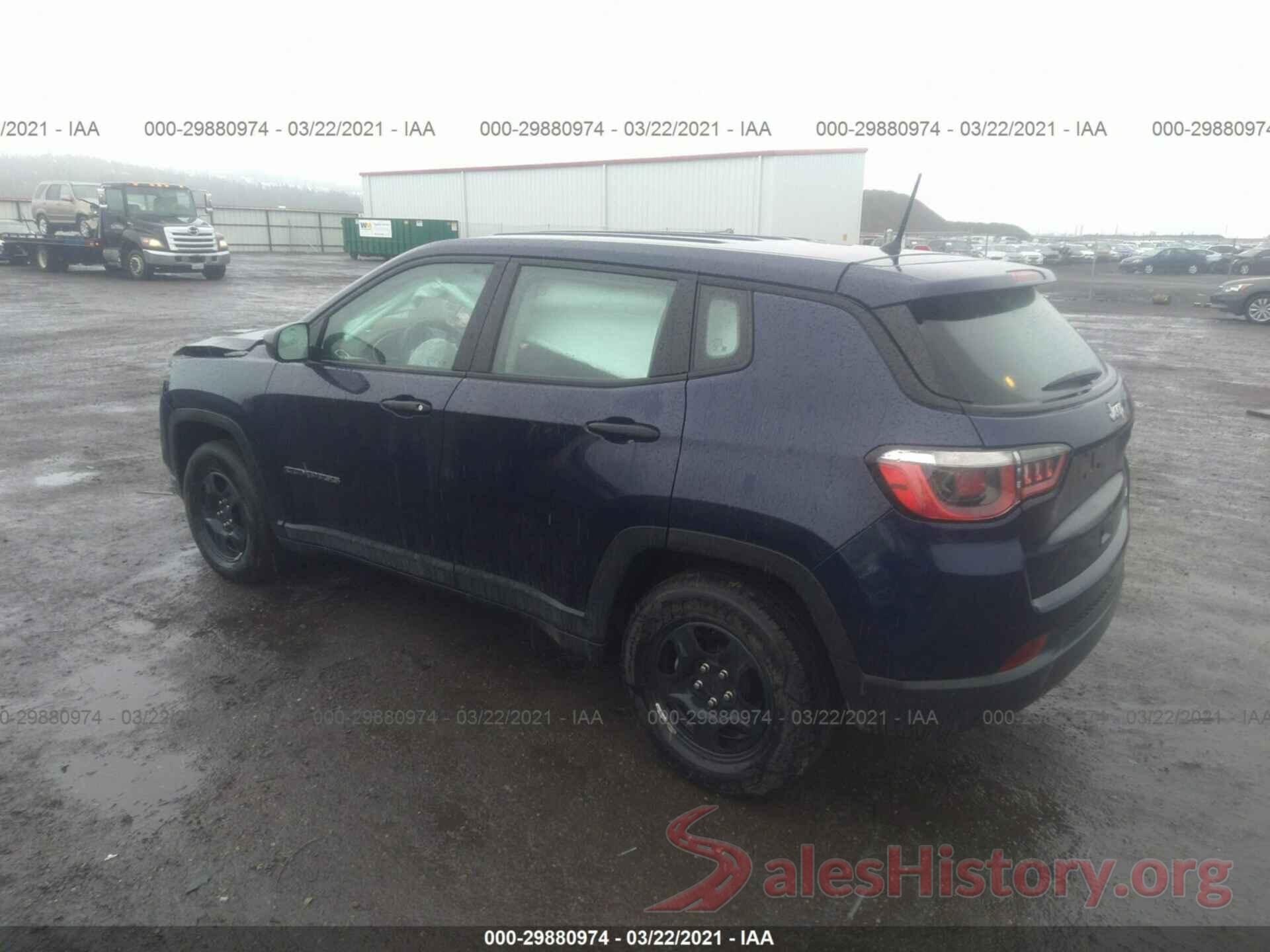 3C4NJCAB8JT137213 2018 JEEP COMPASS