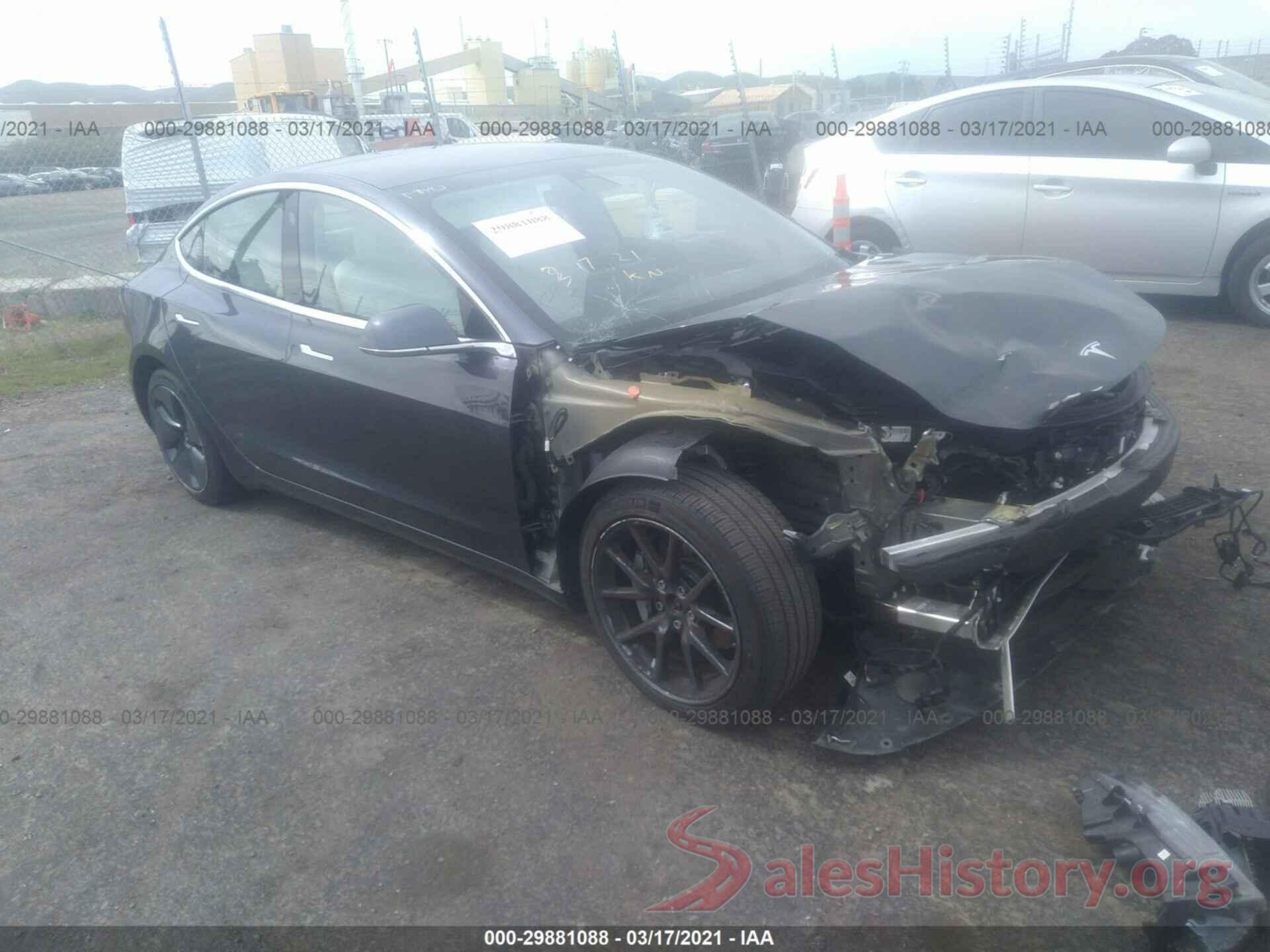 5YJ3E1EB9JF096048 2018 TESLA MODEL 3