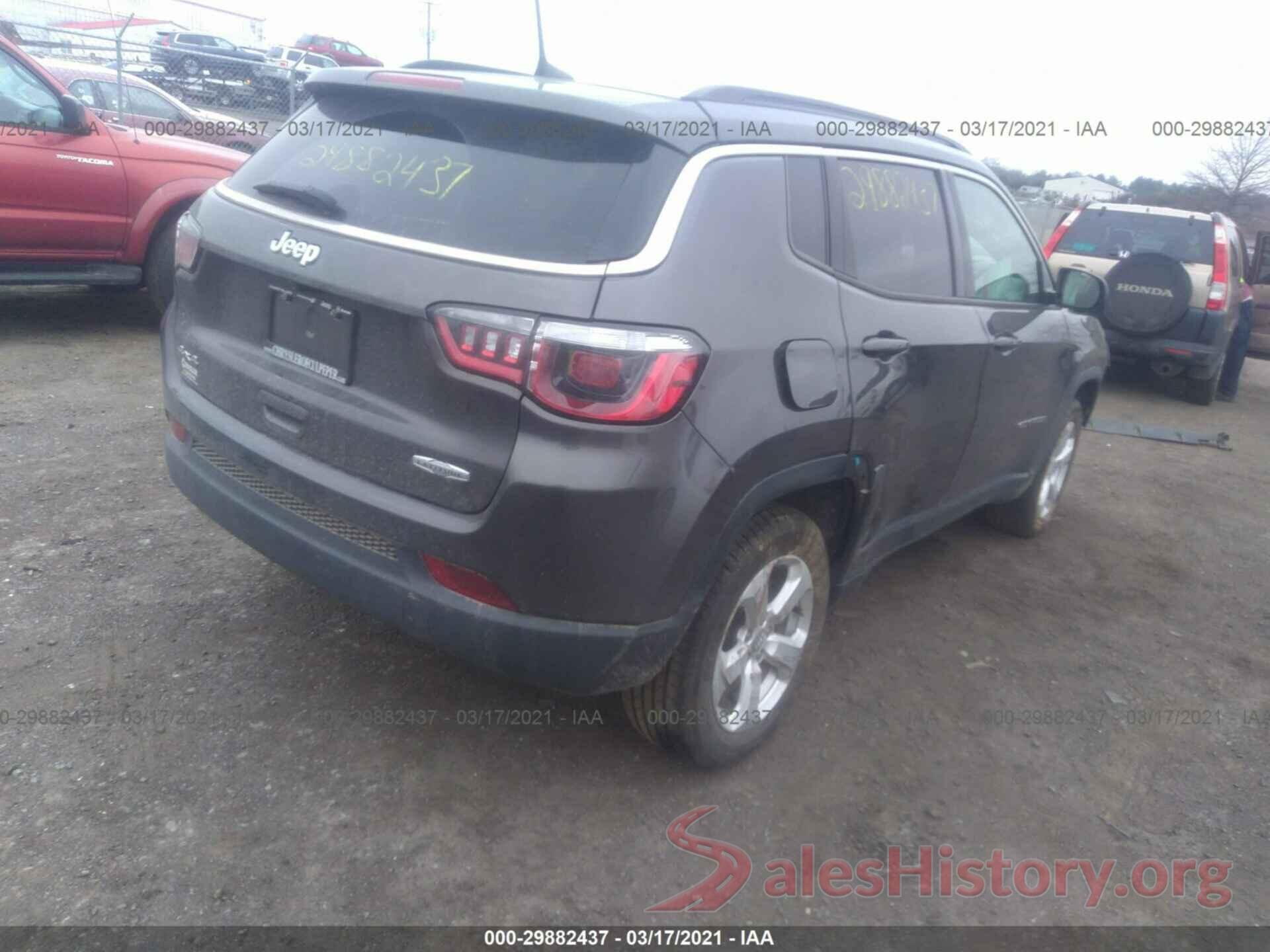 3C4NJDBB3JT115589 2018 JEEP COMPASS