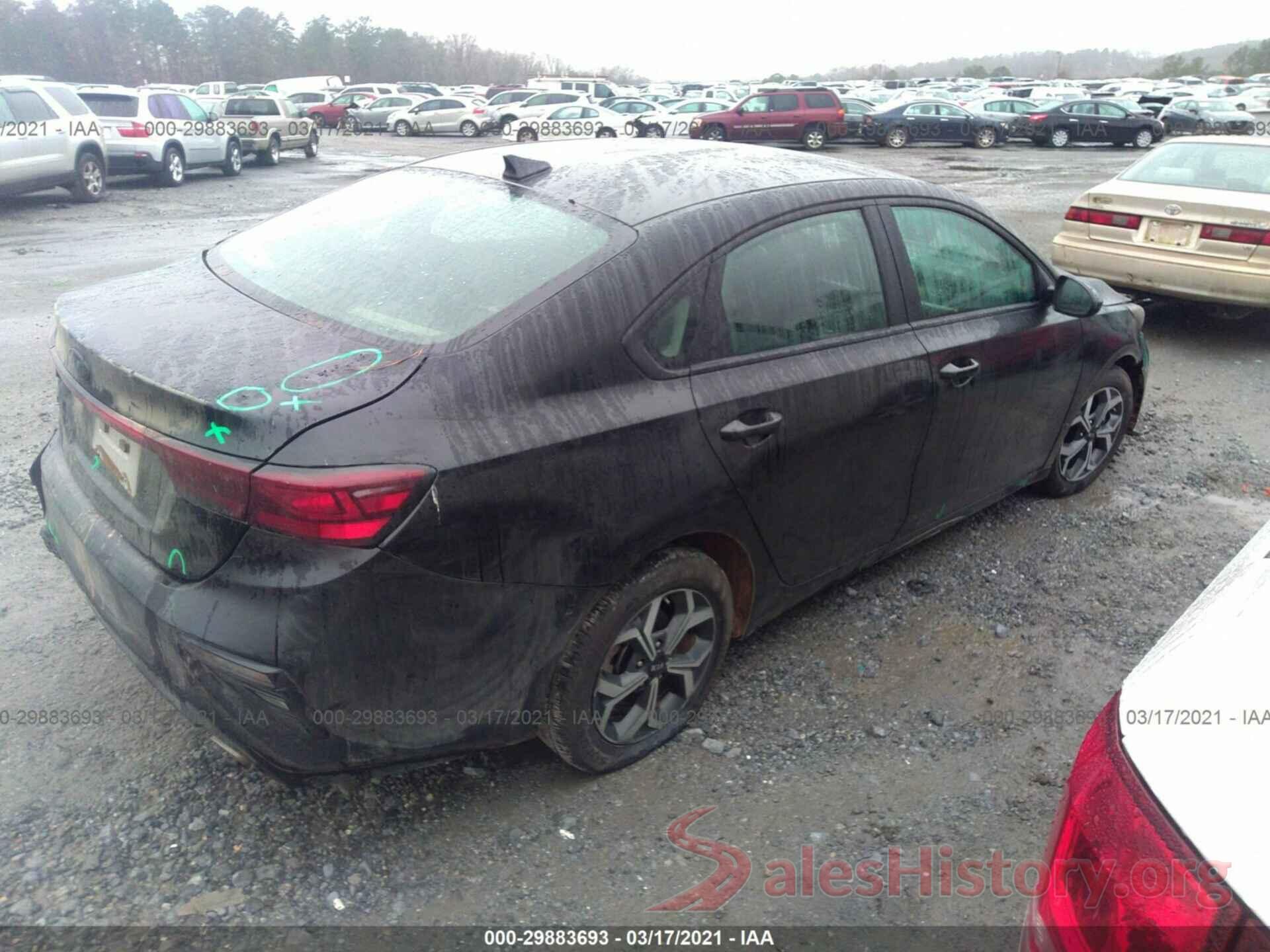 3KPF24AD0ME269805 2021 KIA FORTE