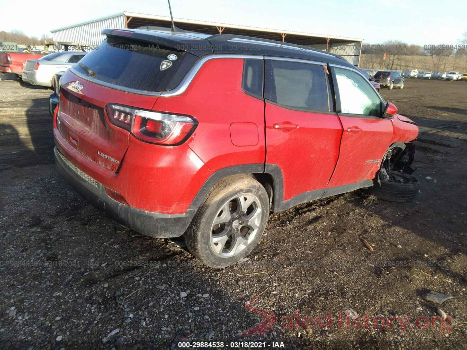 3C4NJDCB2JT437218 2018 JEEP COMPASS