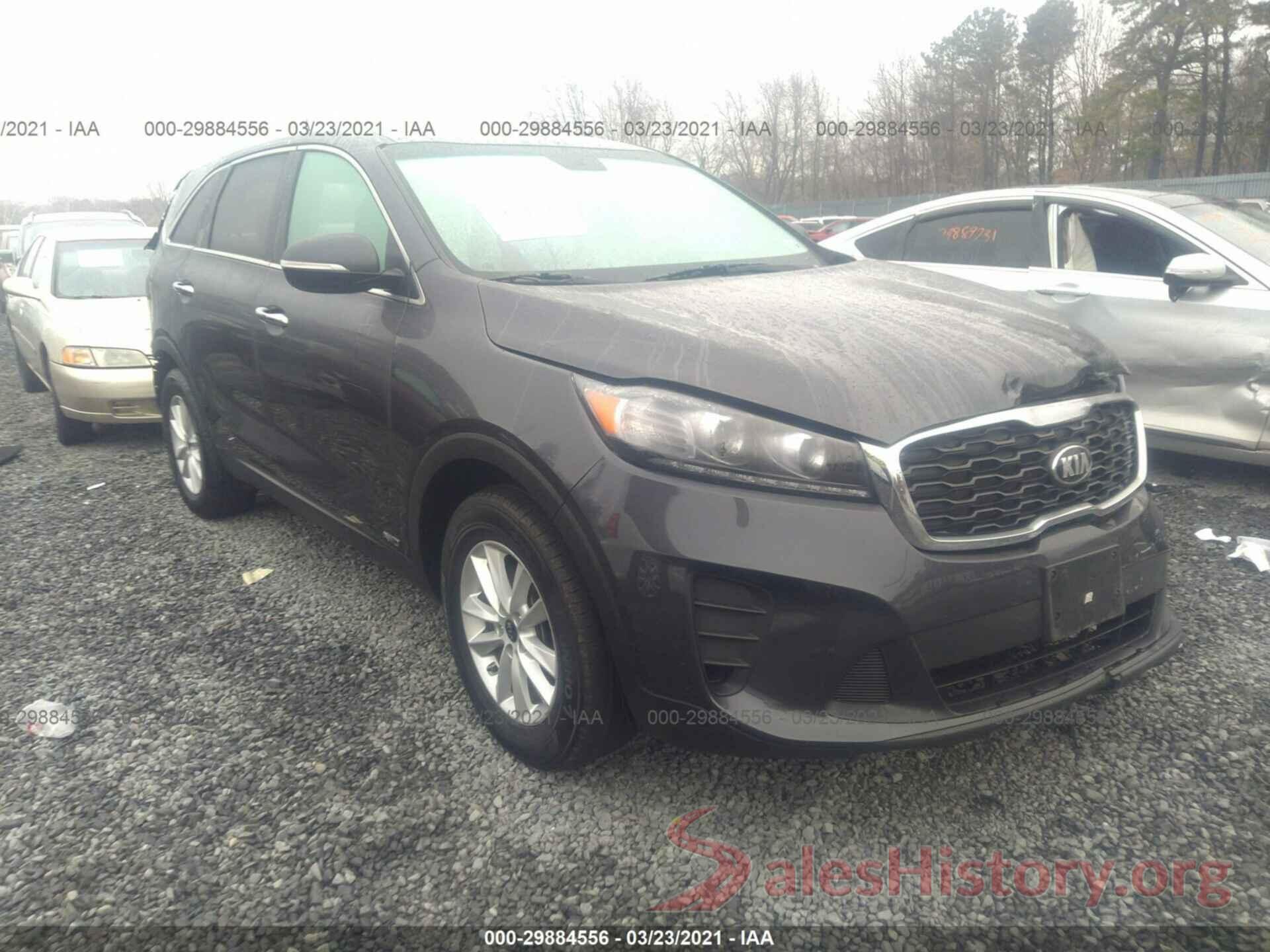 5XYPGDA31KG525740 2019 KIA SORENTO