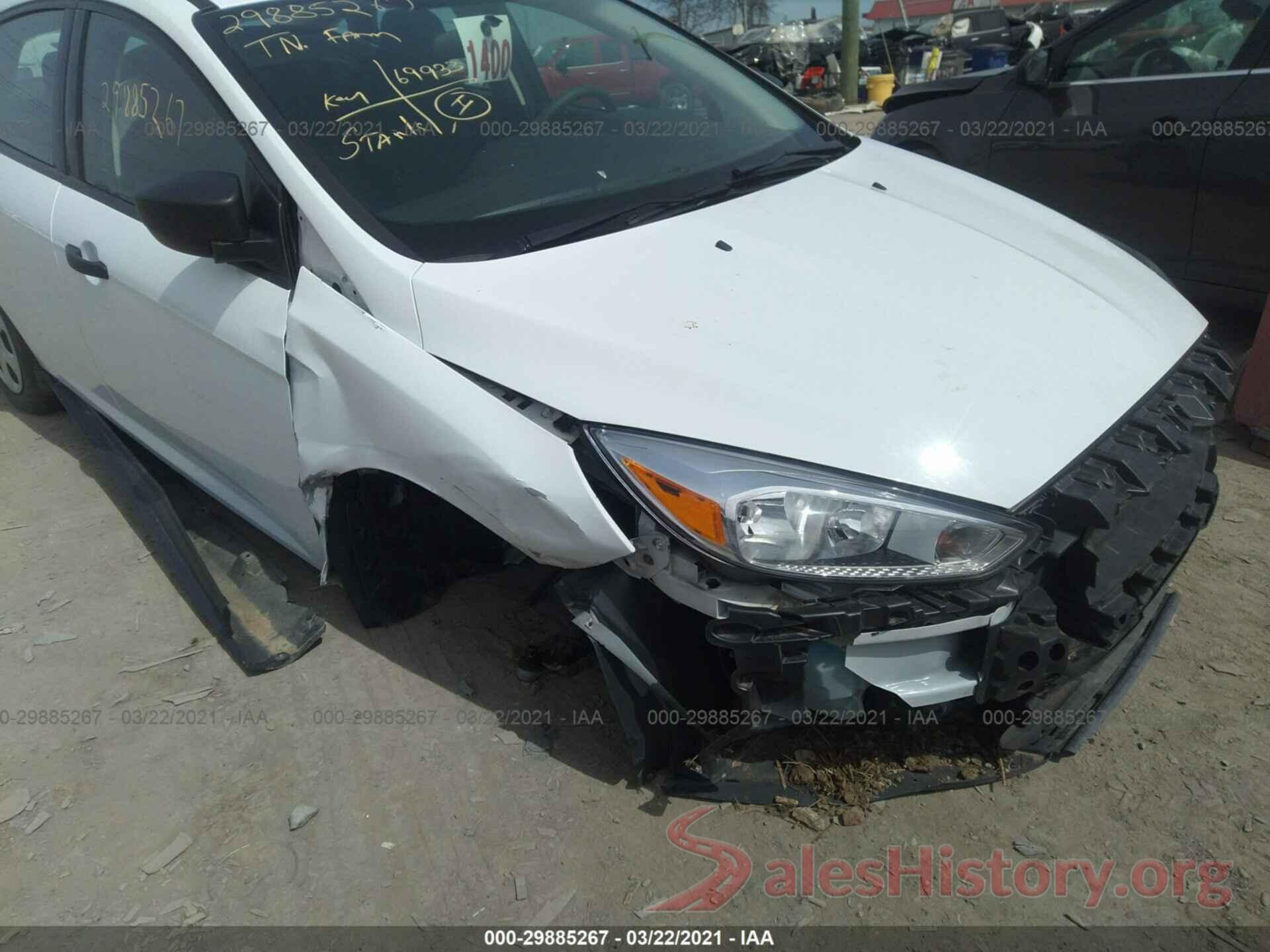 1FADP3E25JL299399 2018 FORD FOCUS