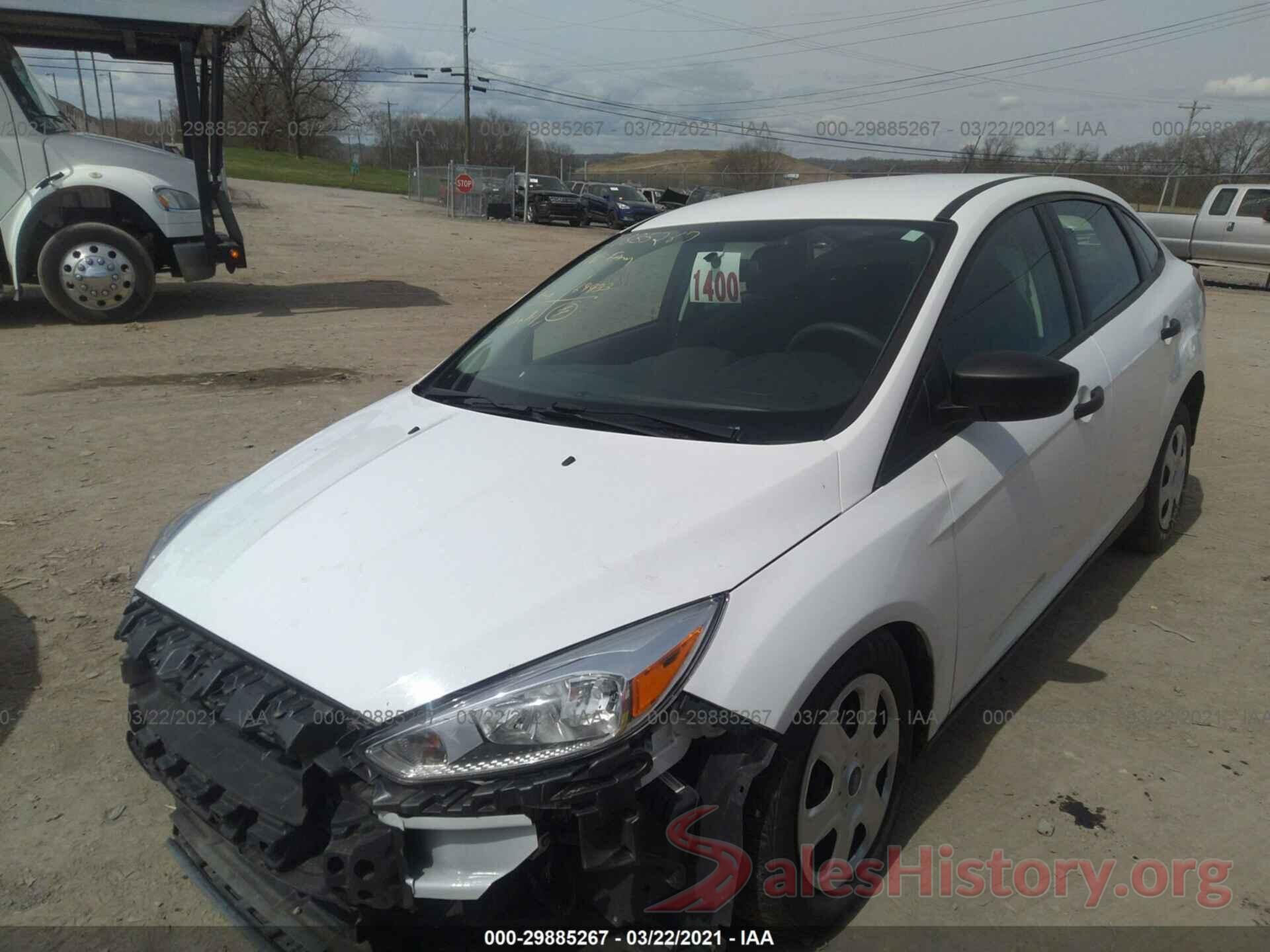 1FADP3E25JL299399 2018 FORD FOCUS