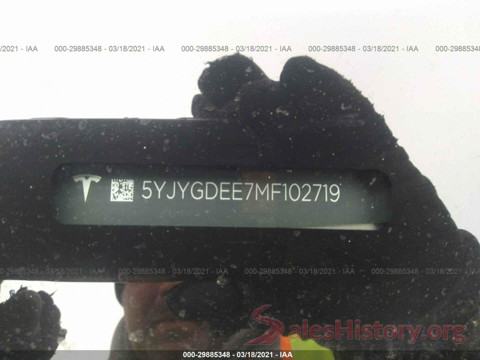 5YJYGDEE7MF102719 2021 TESLA MODEL Y