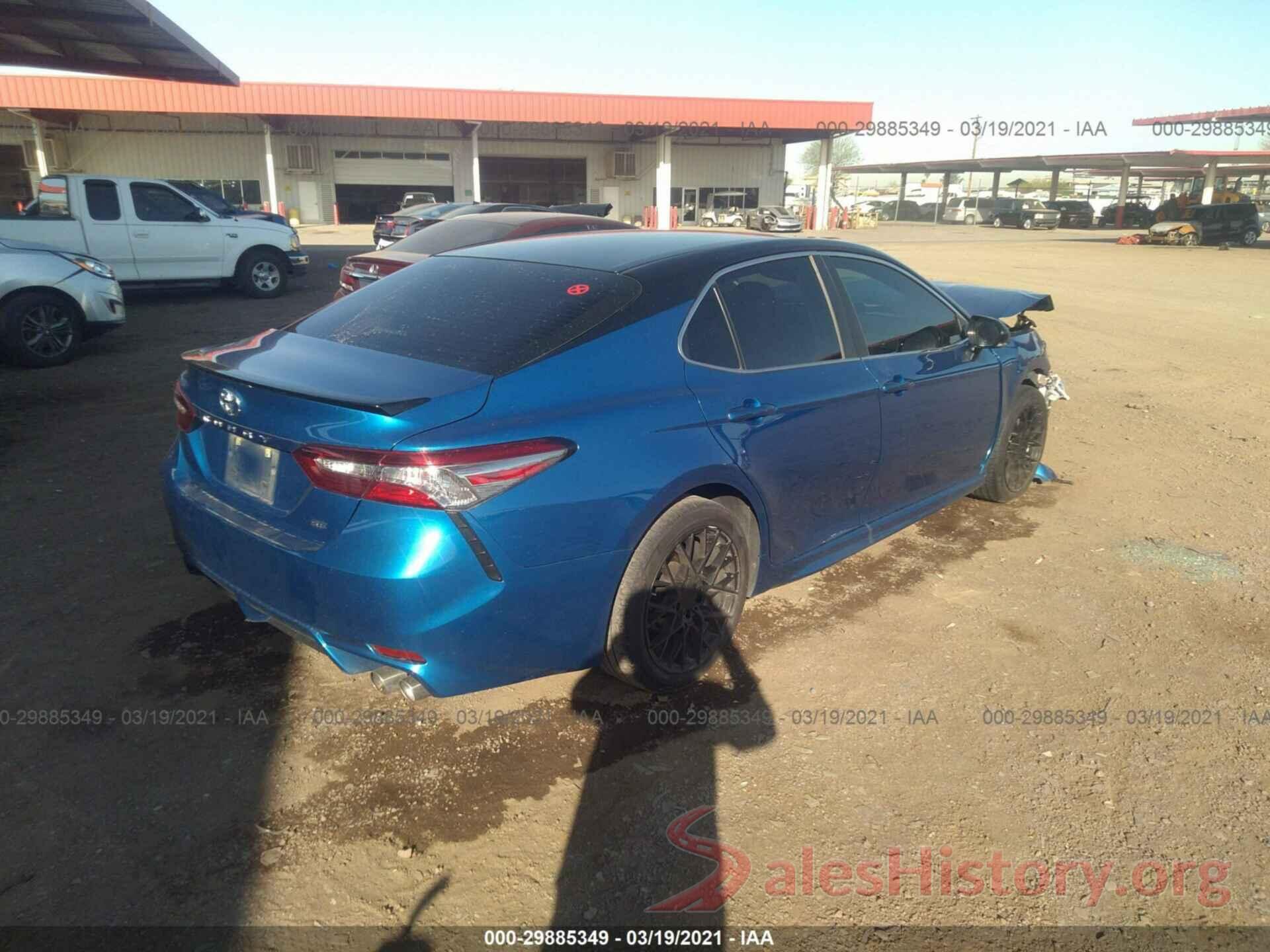 4T1B11HK0JU126947 2018 TOYOTA CAMRY