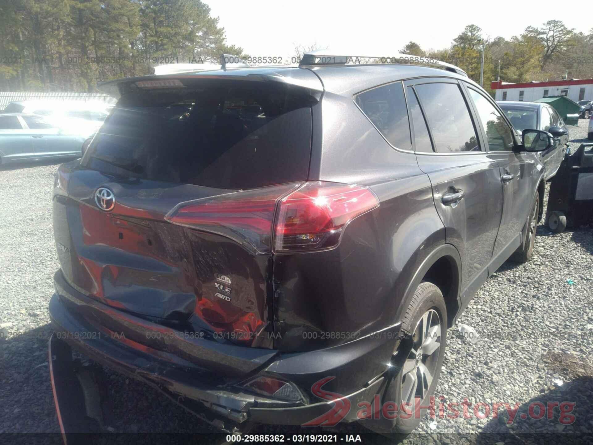 JTMRFREV6HJ112743 2017 TOYOTA RAV4