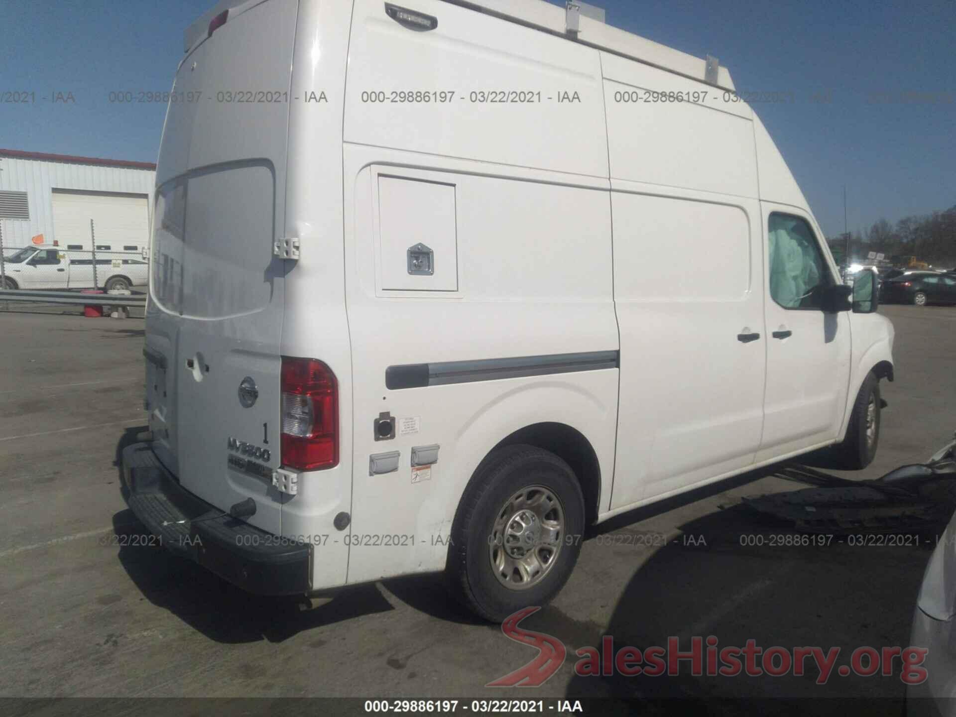 1N6AF0LY7GN817352 2016 NISSAN NV