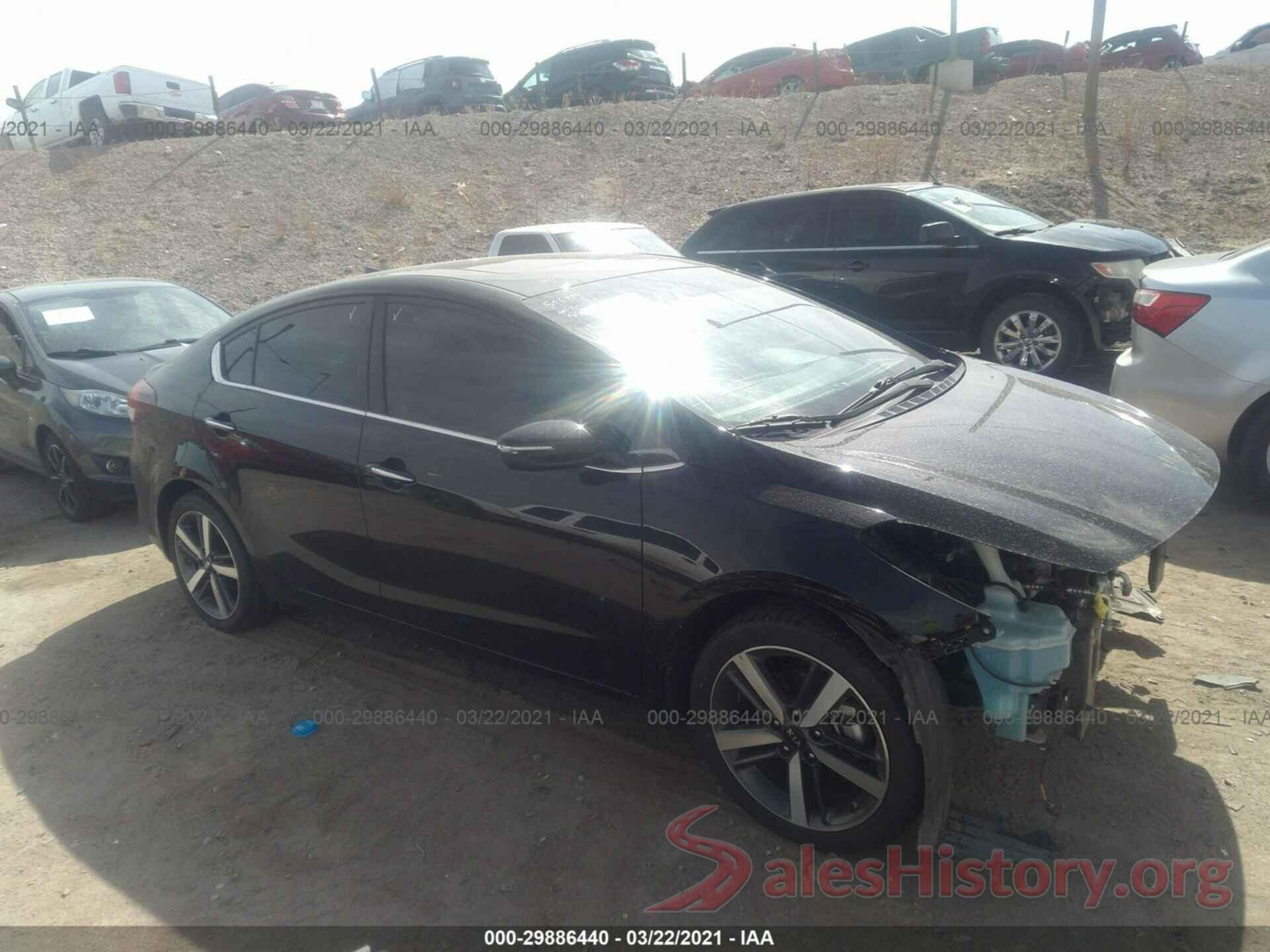 3KPFN4A82JE207960 2018 KIA FORTE