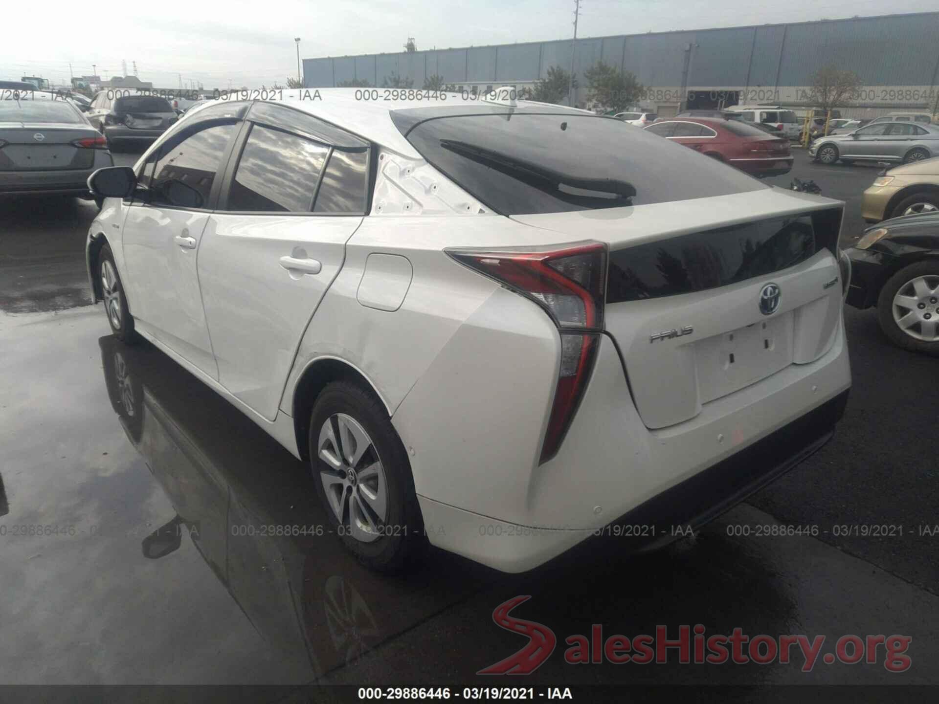 JTDKARFU0J3548133 2018 TOYOTA PRIUS