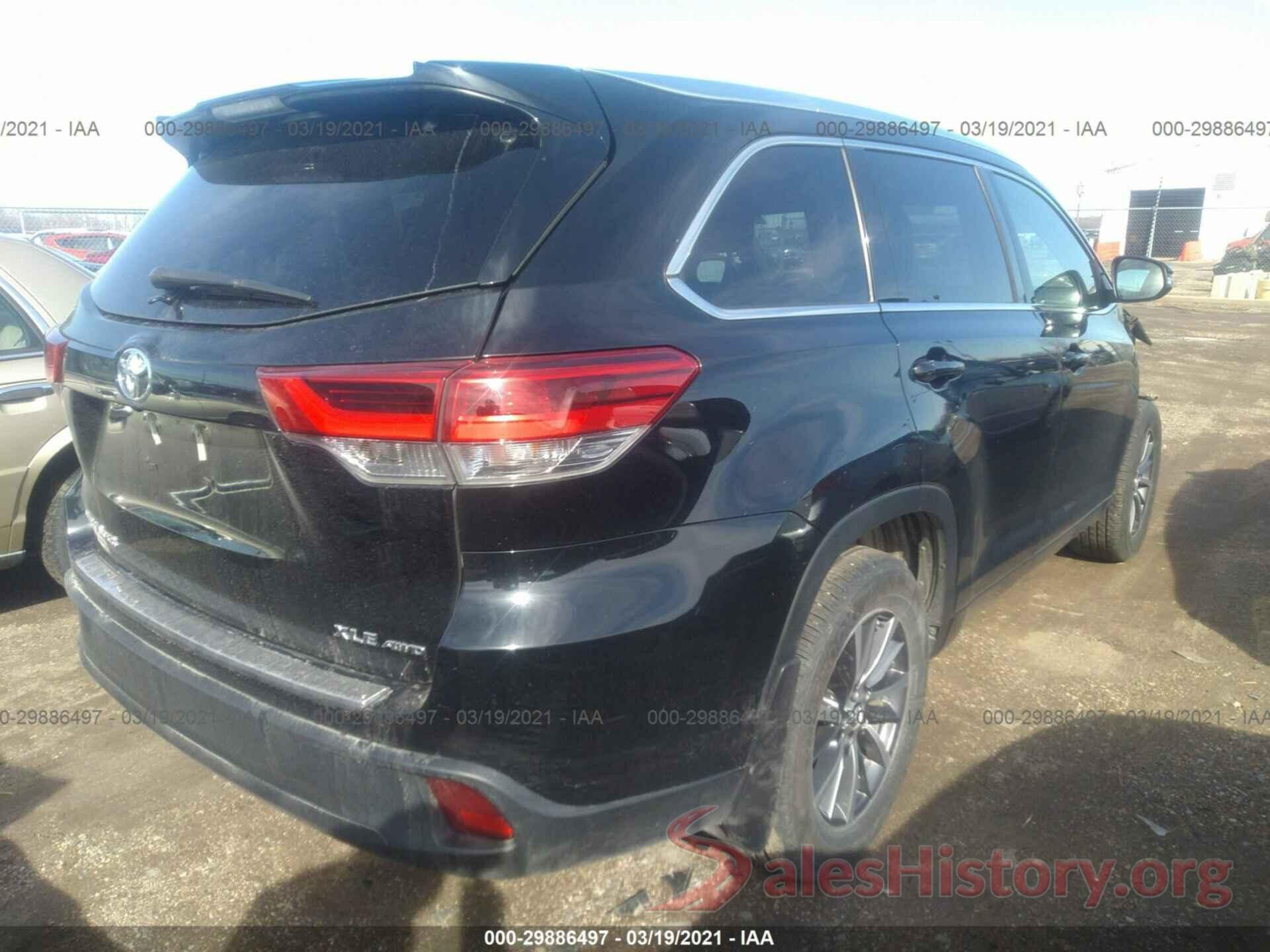 5TDJZRFH4JS800150 2018 TOYOTA HIGHLANDER