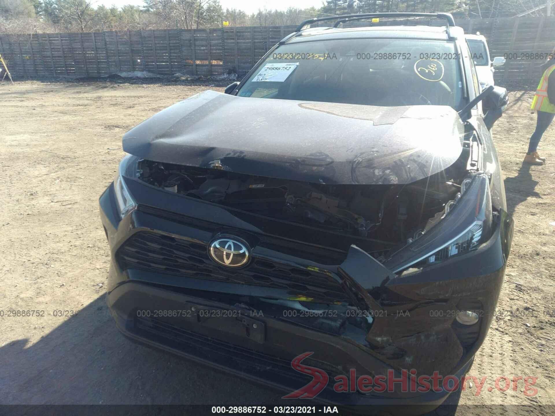 2T3A1RFV6KW001659 2019 TOYOTA RAV4