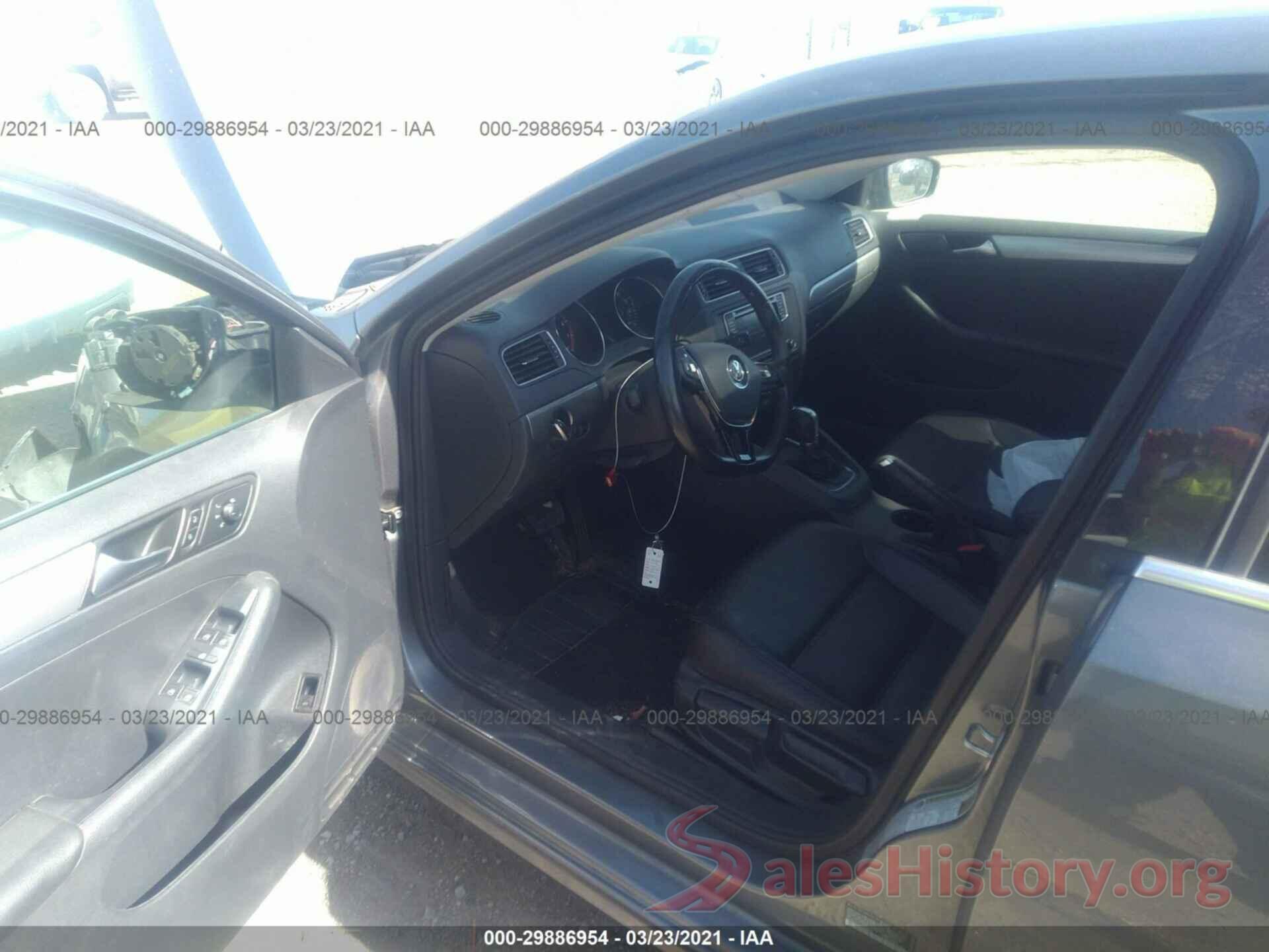 3VWDB7AJ3HM380940 2017 VOLKSWAGEN JETTA