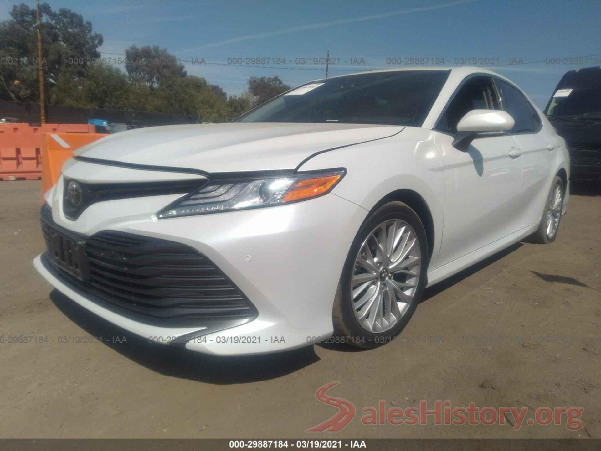 4T1B11HK3JU025501 2018 TOYOTA CAMRY