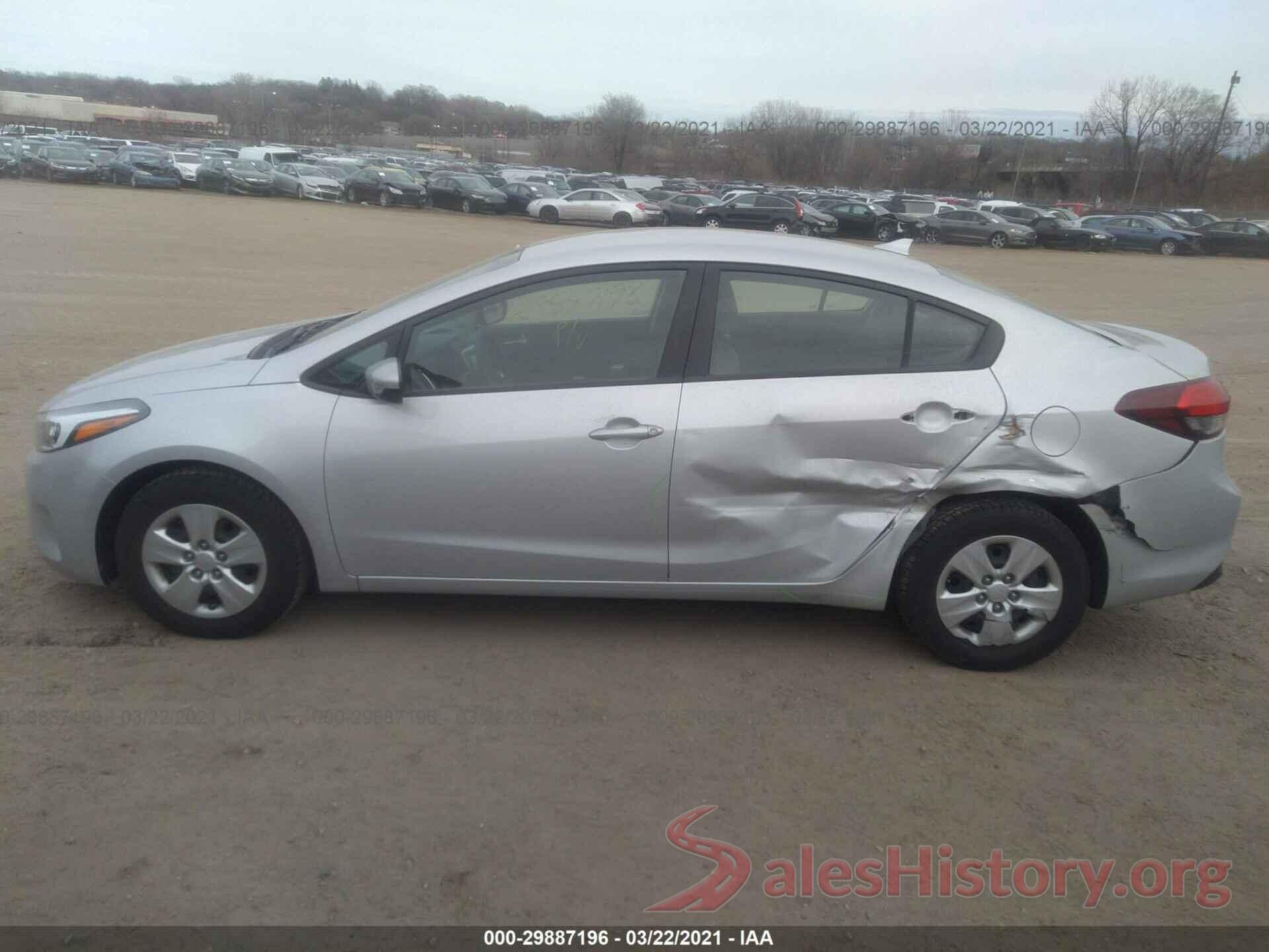 3KPFK4A73HE129165 2017 KIA FORTE