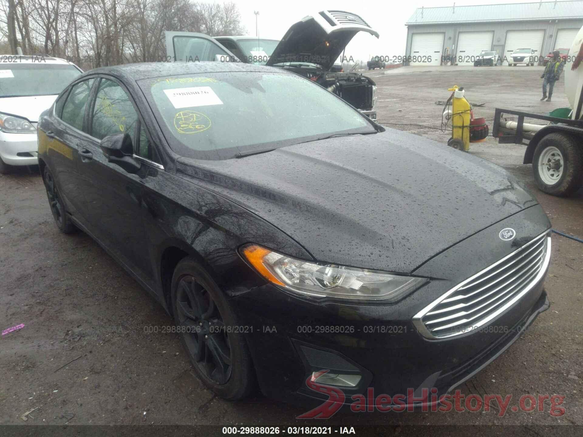 3FA6P0HD4KR247043 2019 FORD FUSION