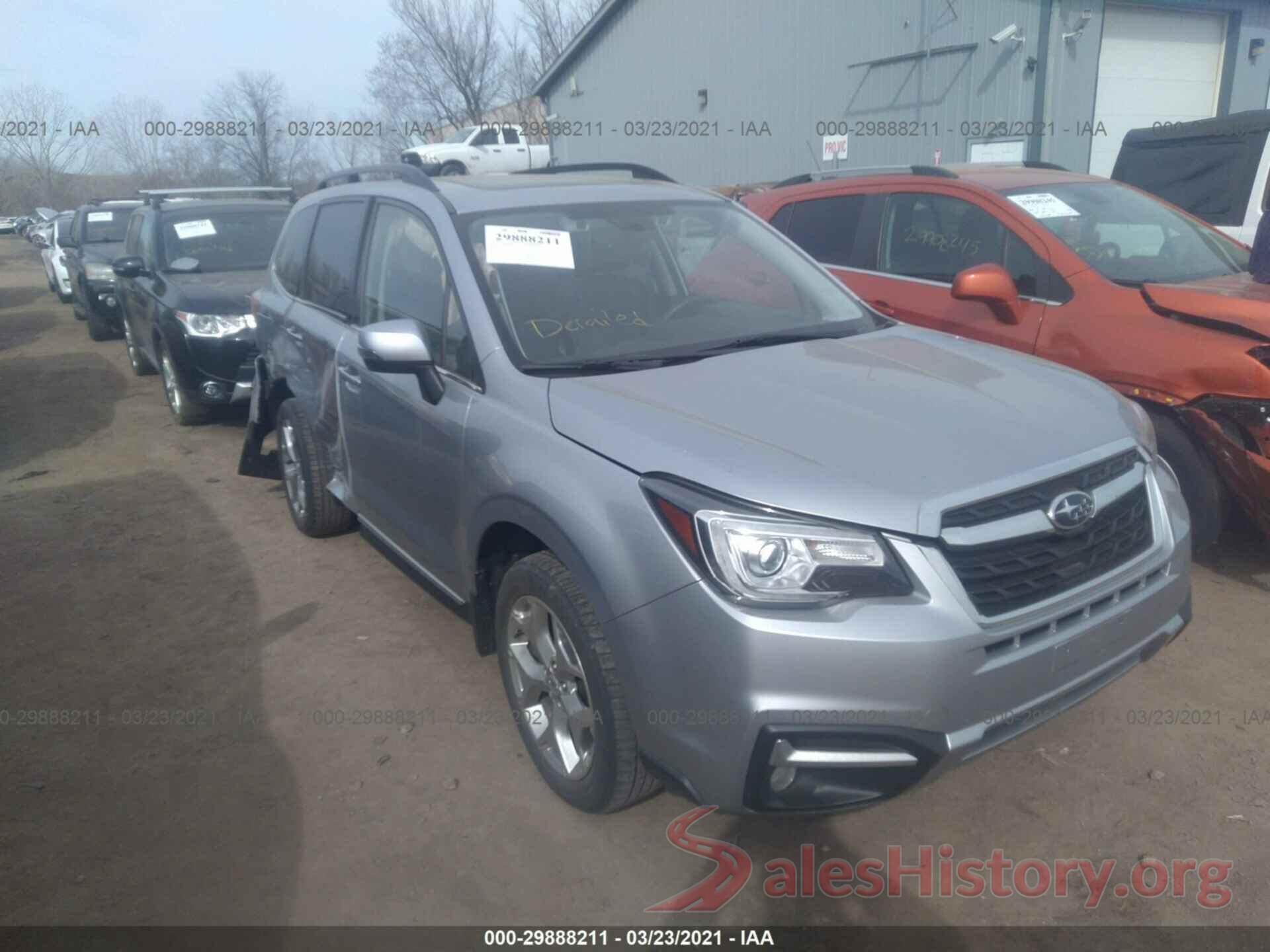 JF2SJAWC4JH424105 2018 SUBARU FORESTER