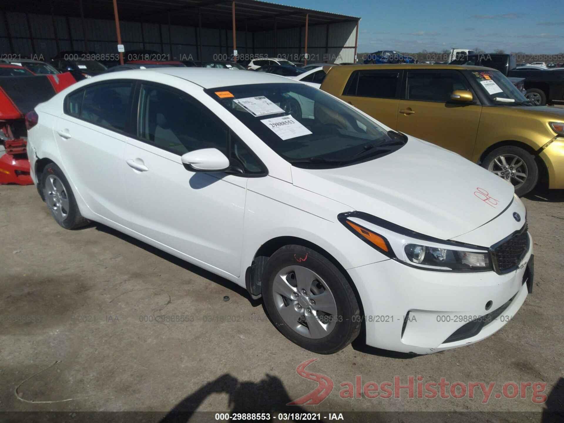 3KPFK4A77HE027609 2017 KIA FORTE