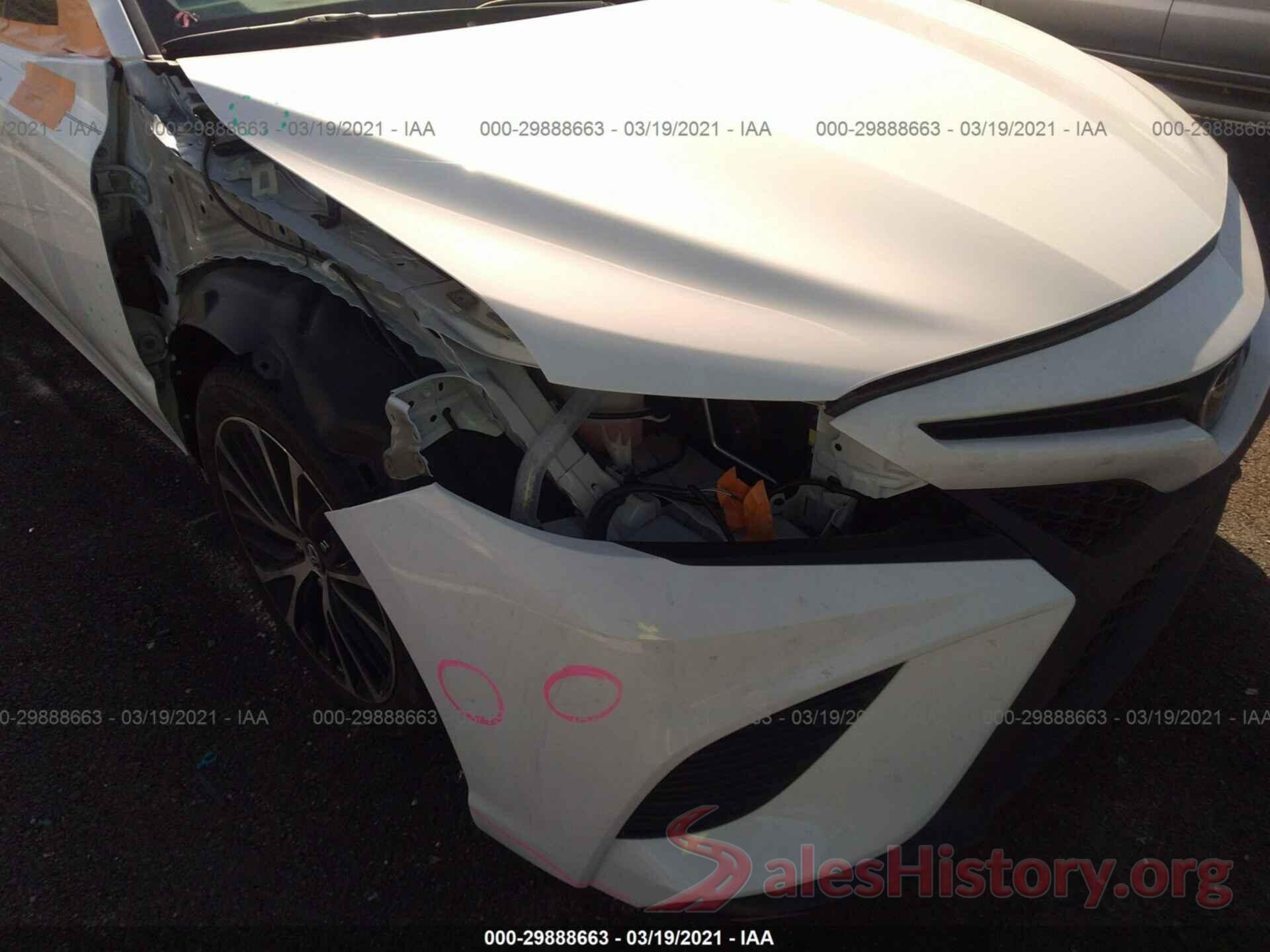 4T1B11HK1JU668297 2018 TOYOTA CAMRY