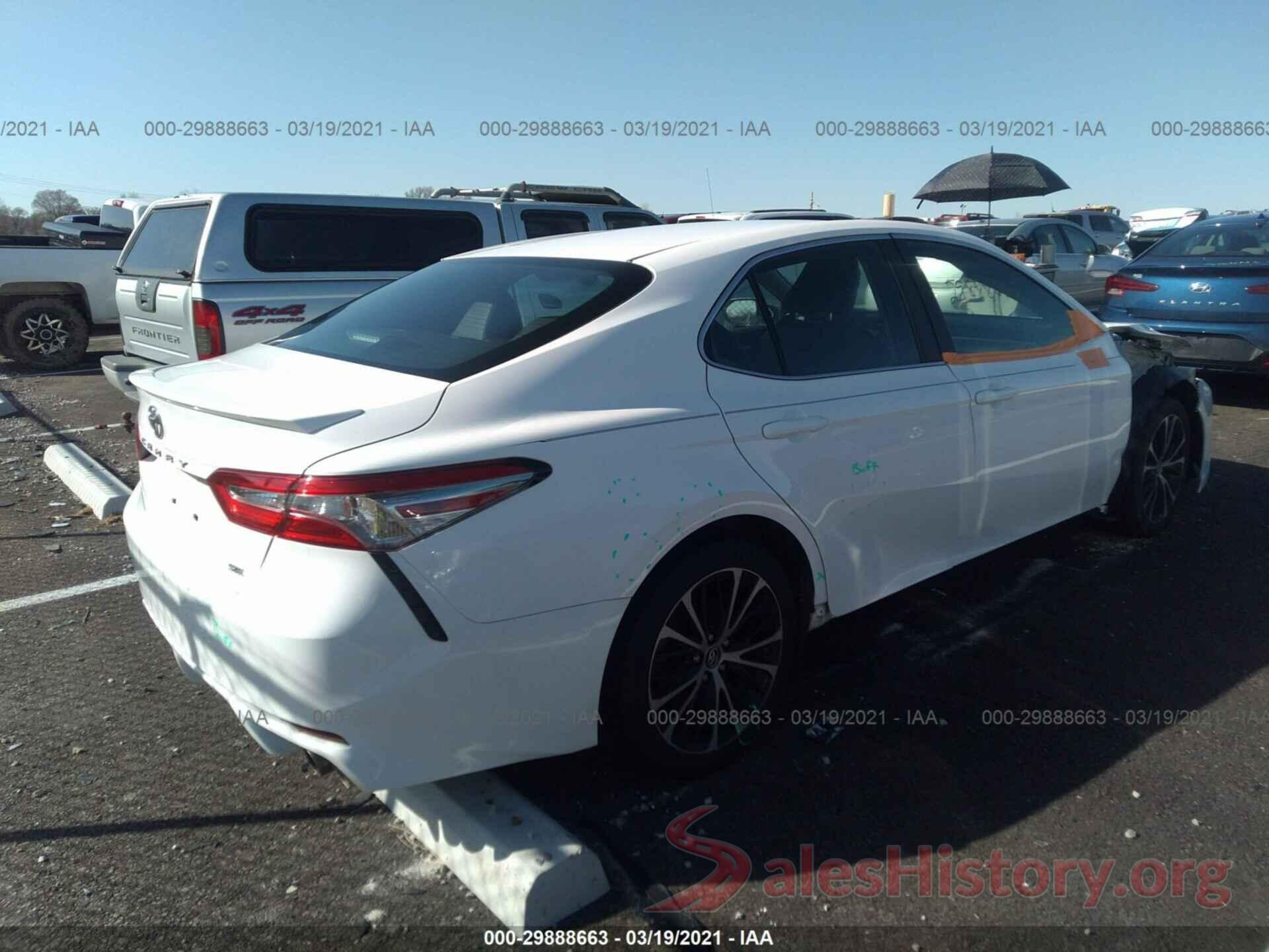 4T1B11HK1JU668297 2018 TOYOTA CAMRY