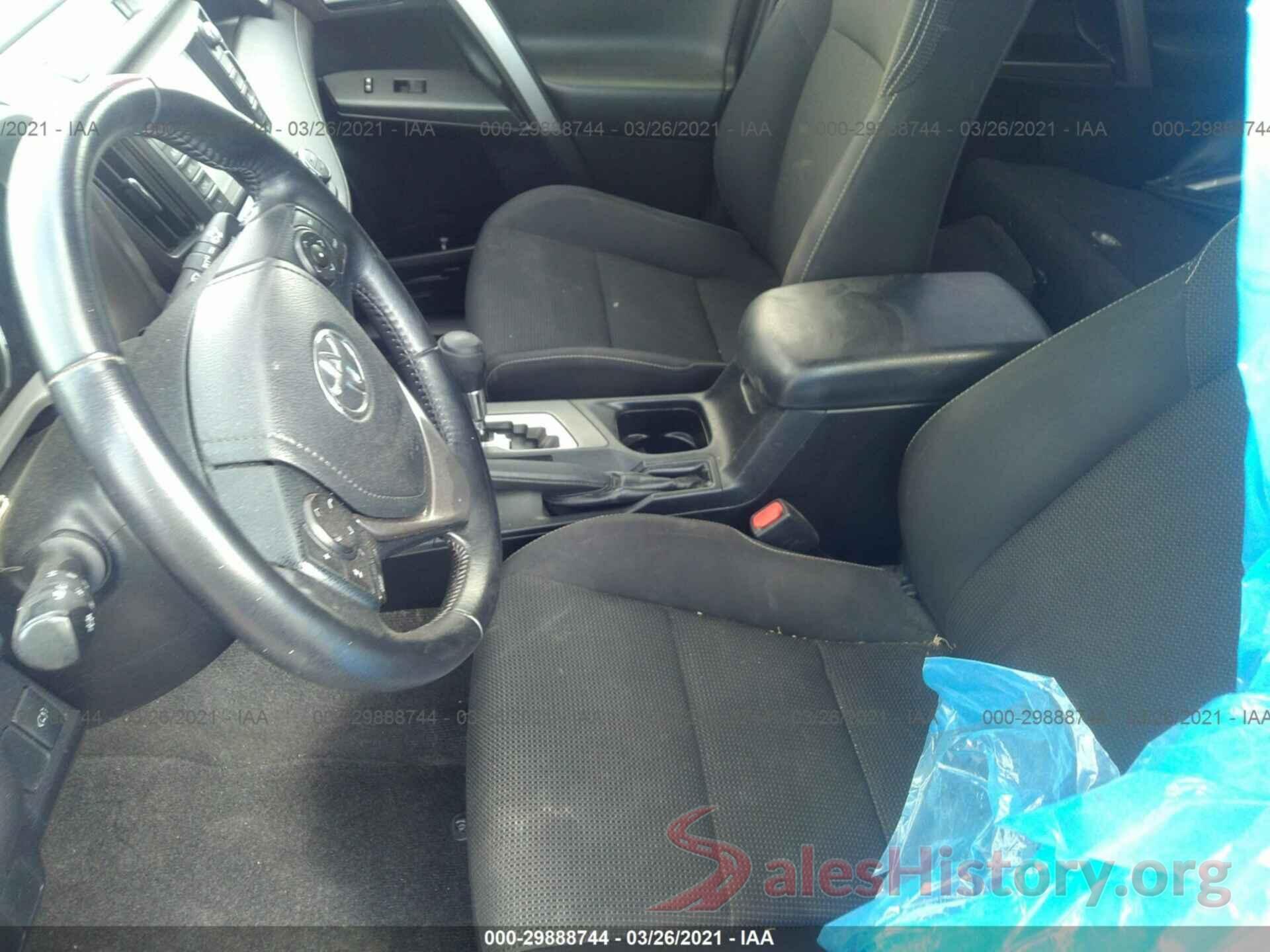 JTMWFREV8GJ083909 2016 TOYOTA RAV4