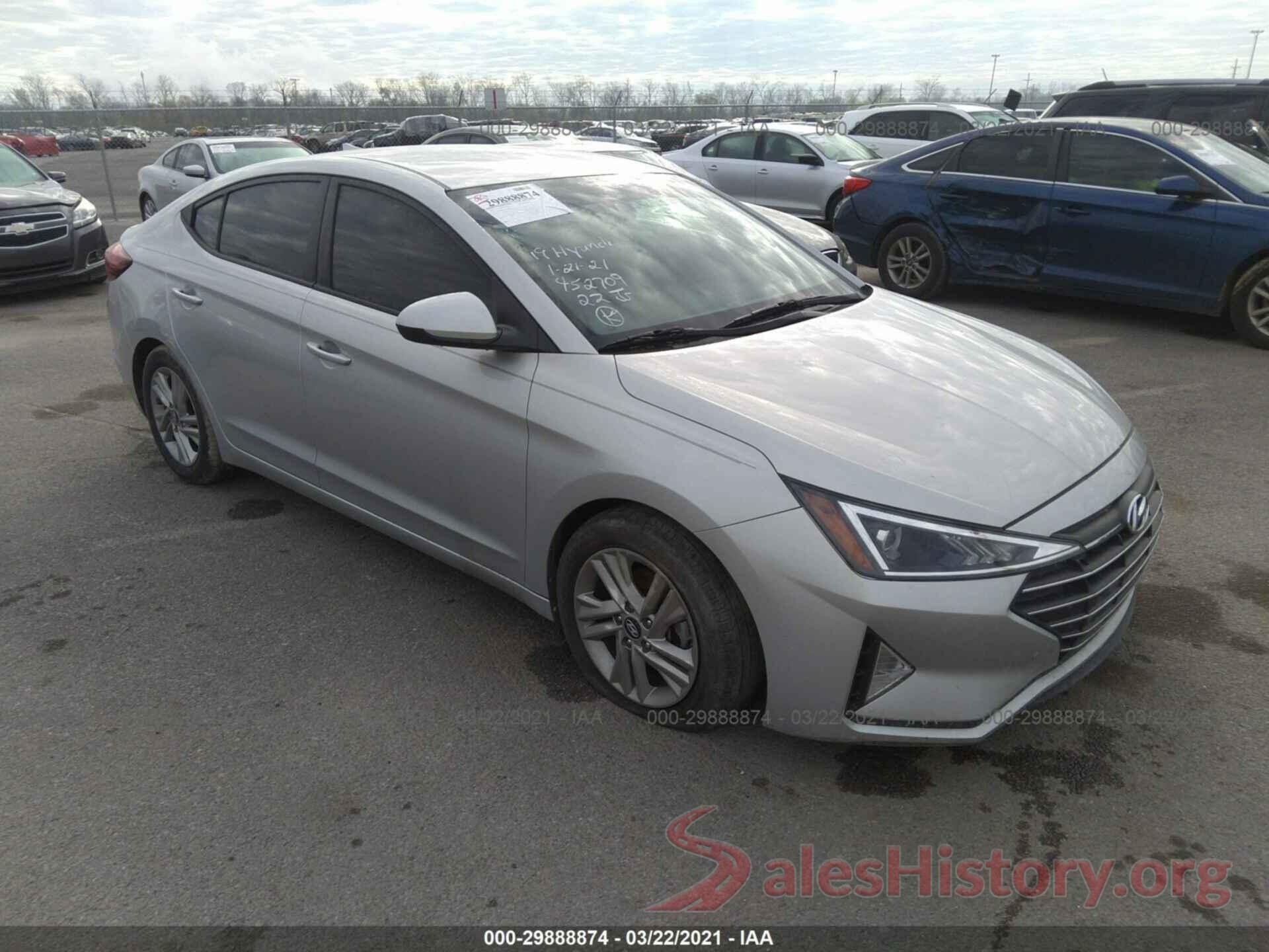 5NPD84LF3KH452709 2019 HYUNDAI ELANTRA