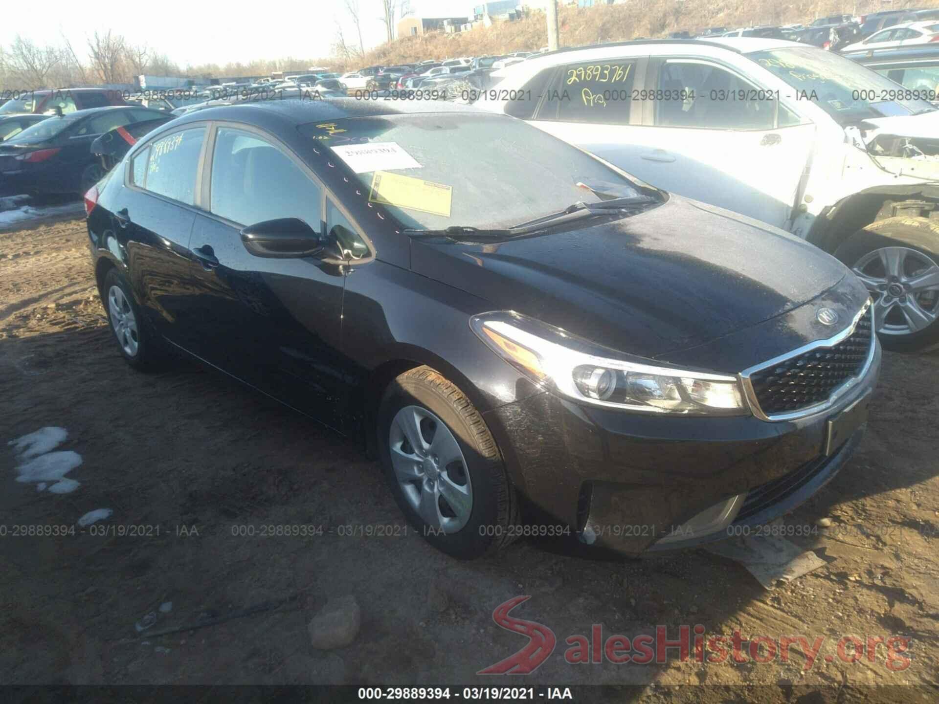 3KPFK4A73HE105500 2017 KIA FORTE