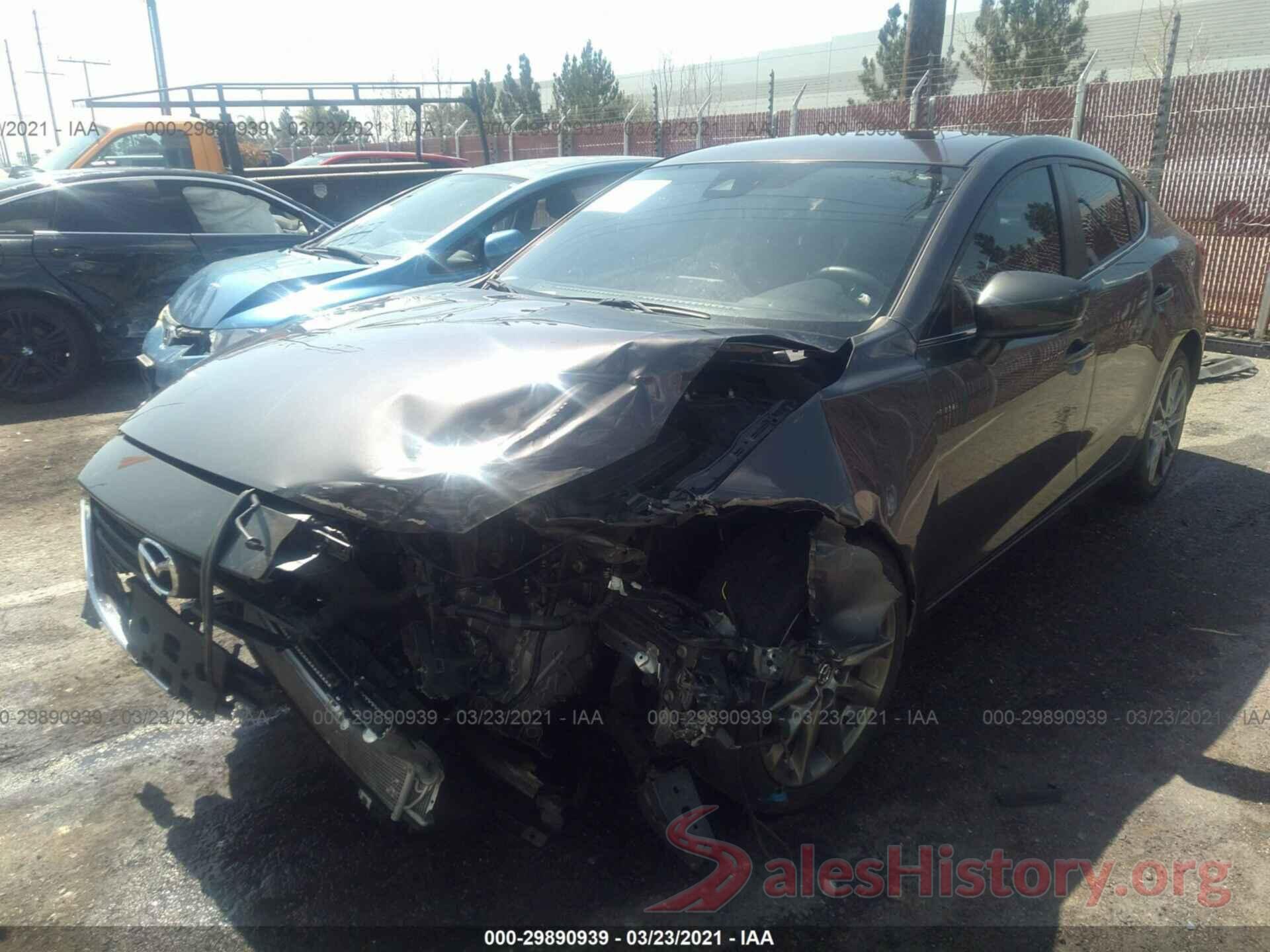 3MZBN1V35JM245343 2018 MAZDA MAZDA3 4-DOOR