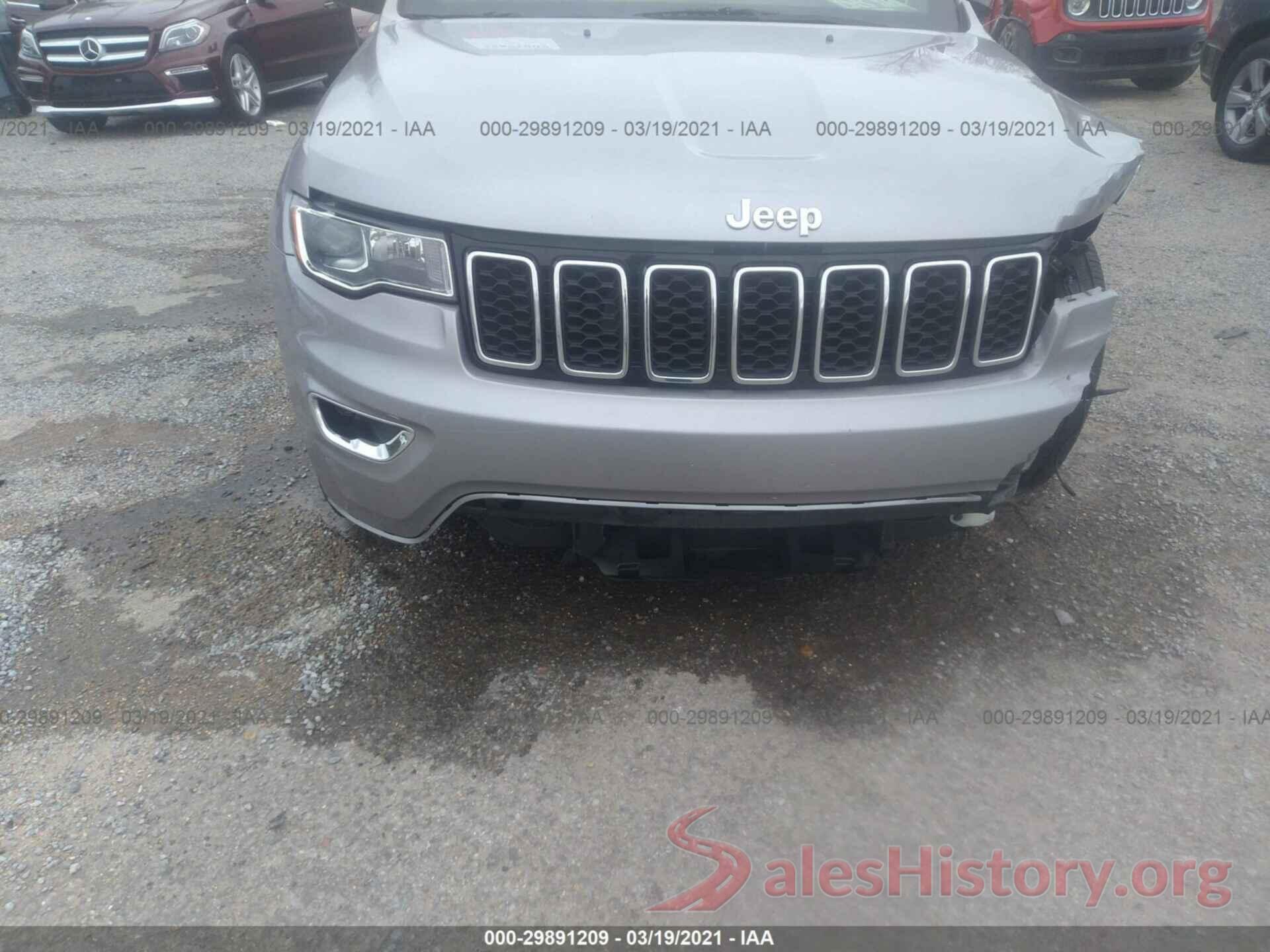 1C4RJEBG0JC480438 2018 JEEP GRAND CHEROKEE