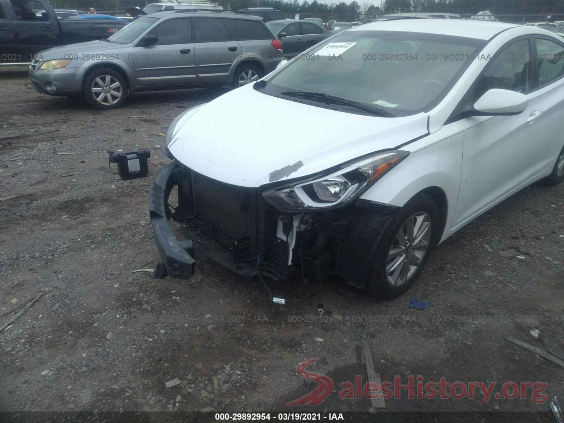 5NPDH4AE3GH729358 2016 HYUNDAI ELANTRA