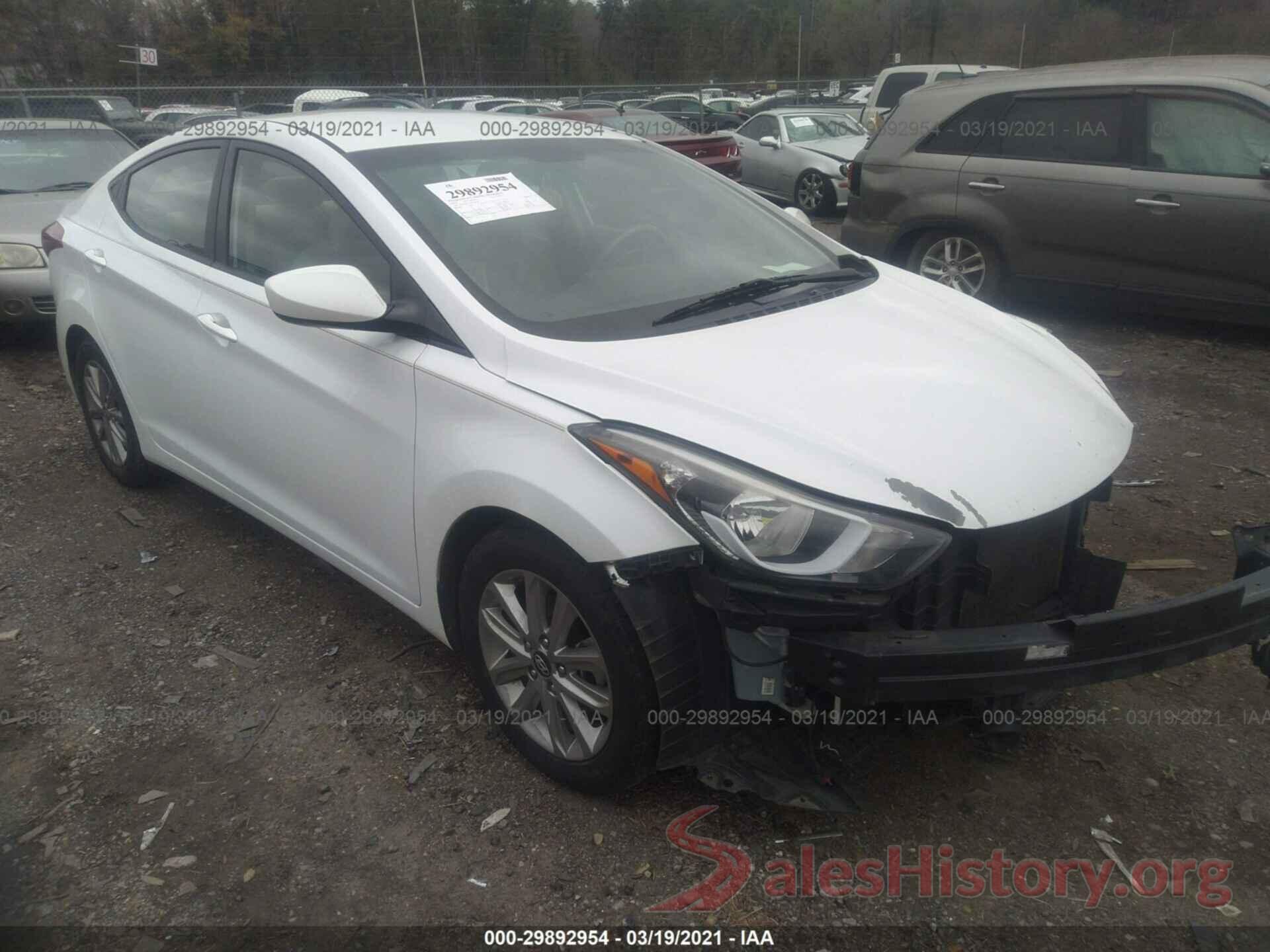 5NPDH4AE3GH729358 2016 HYUNDAI ELANTRA