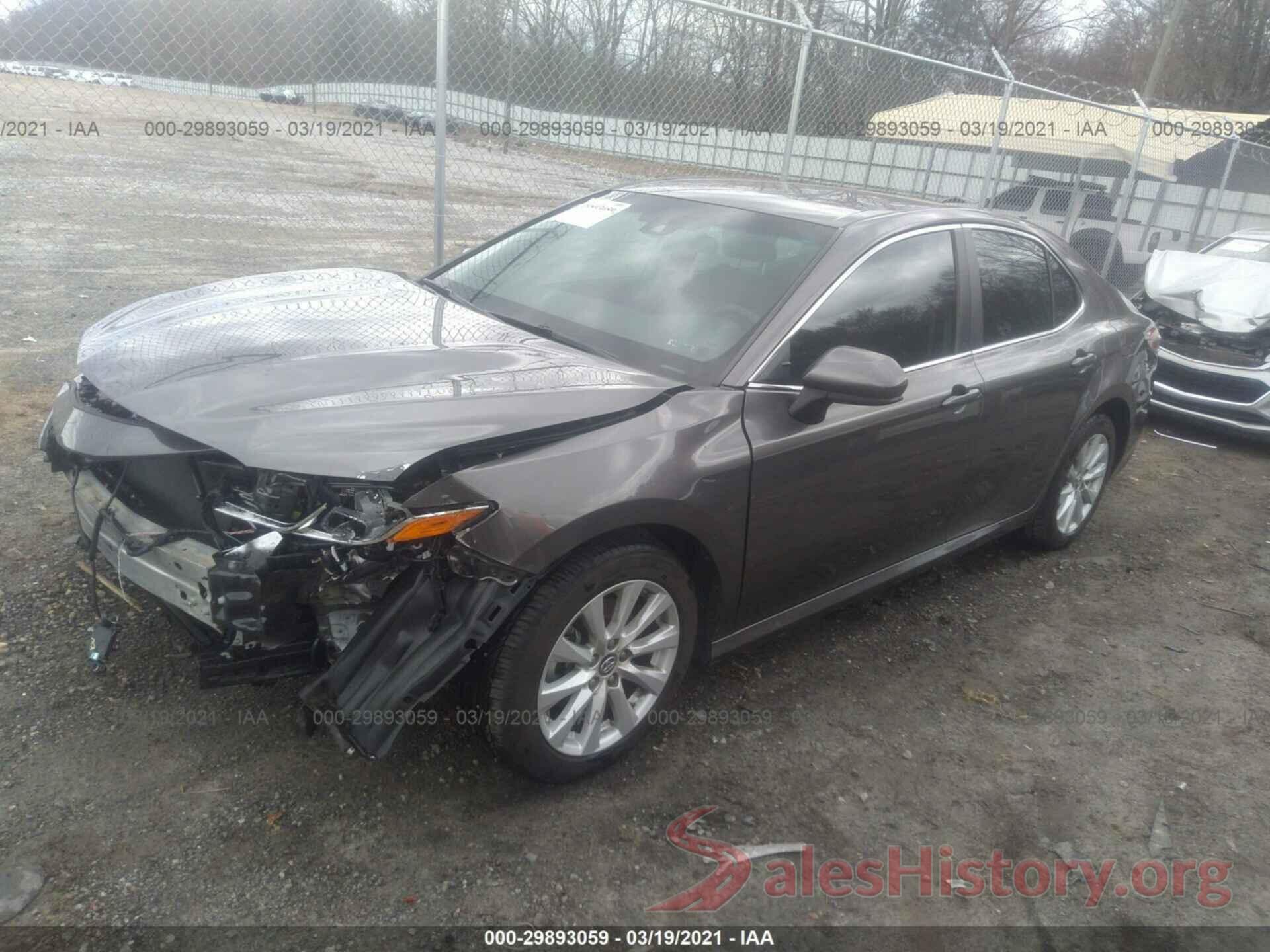 4T1B11HK5JU097252 2018 TOYOTA CAMRY