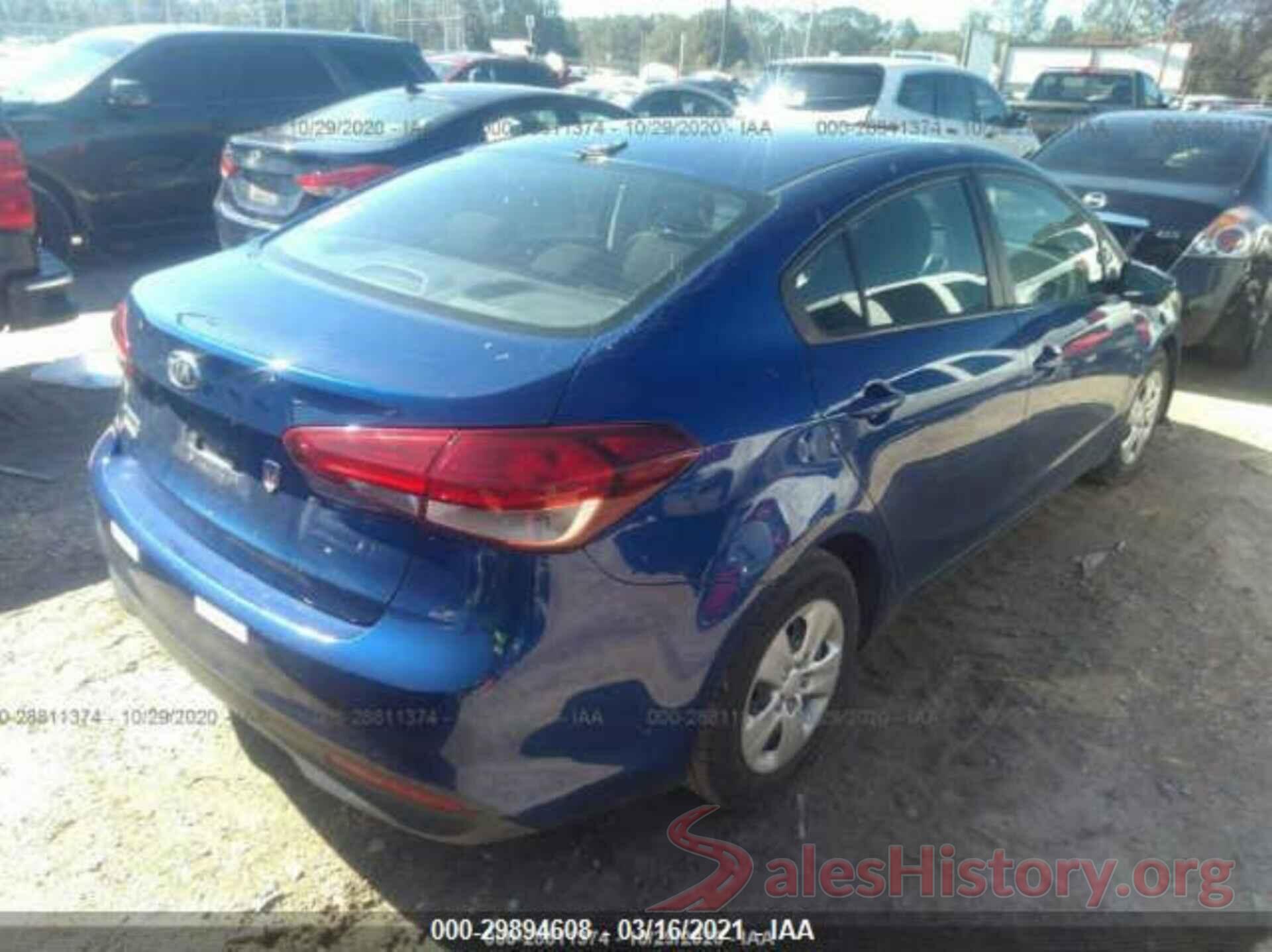 3KPFK4A75JE207449 2018 KIA FORTE