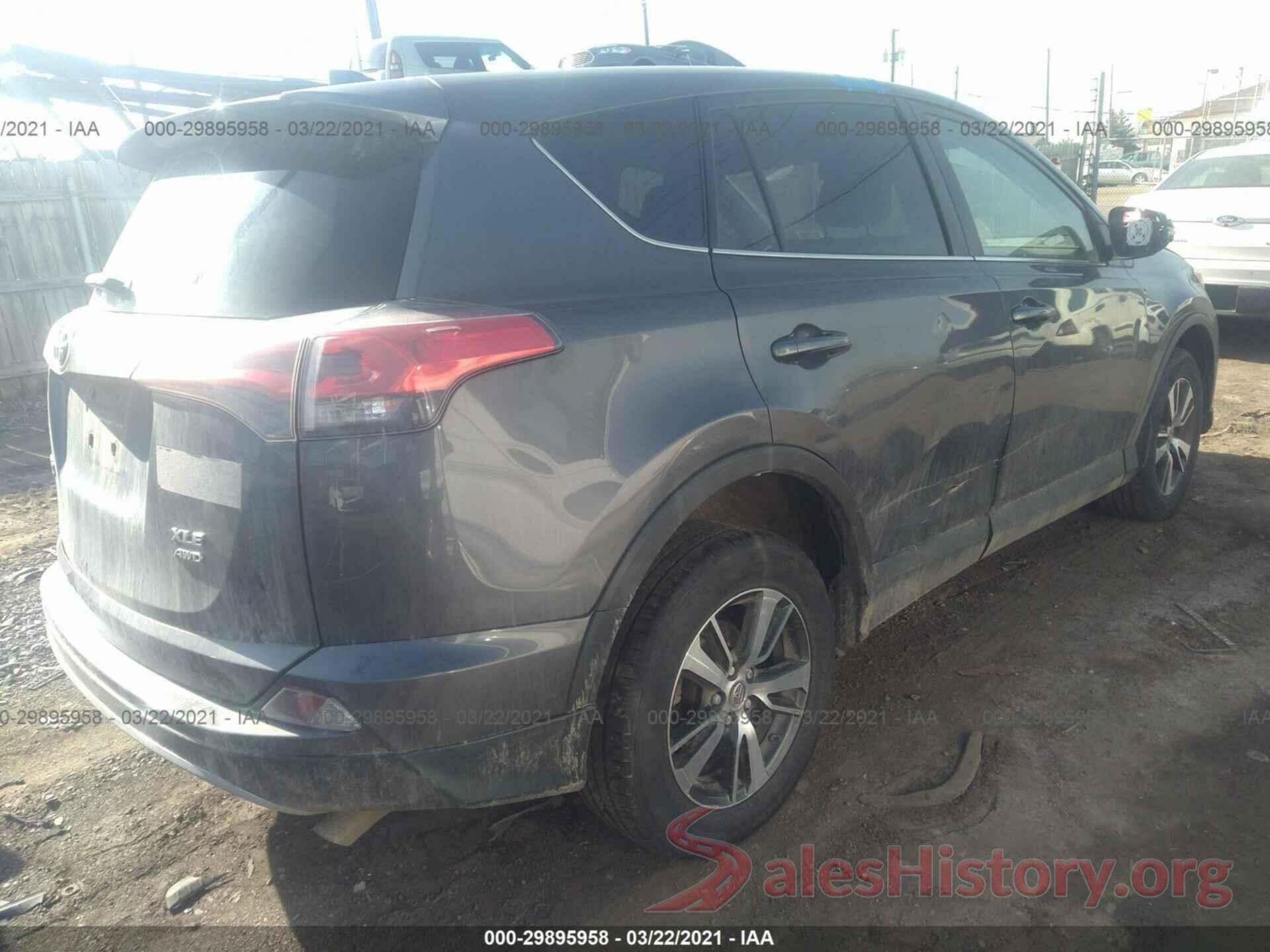 2T3RFREV6JW806291 2018 TOYOTA RAV4